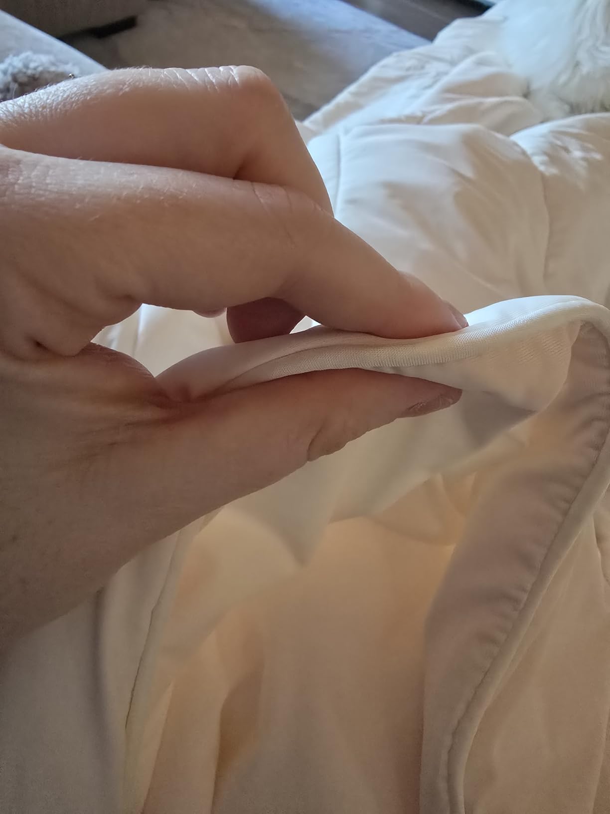 Rest® Evercool® Cooling Comforter Blanket for Hot Sleepers, Full/Queen customer photo 1