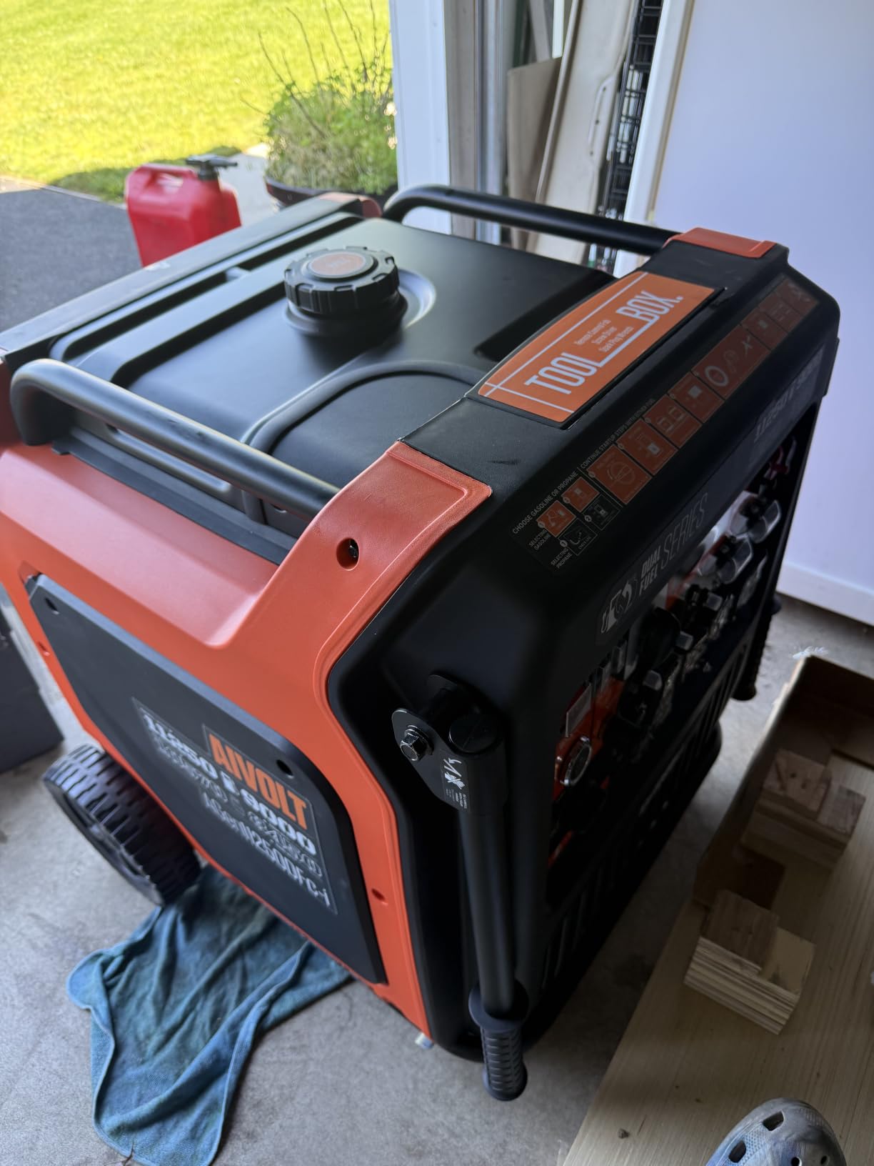 AIVOLT 1600W Super Quiet Inverter Generator 28lbs Portable for Camping customer photo 2