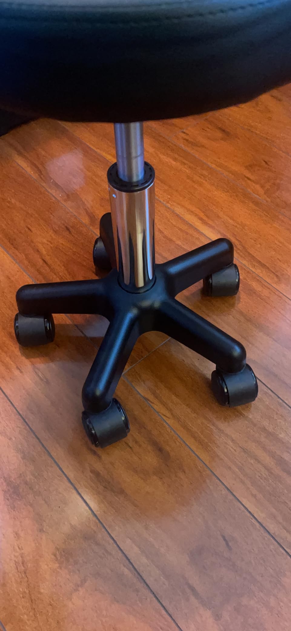 FURWOO Round Rolling Stool Height Adjustable Stool with Wheels for Spa Salon Massage Black customer photo 1