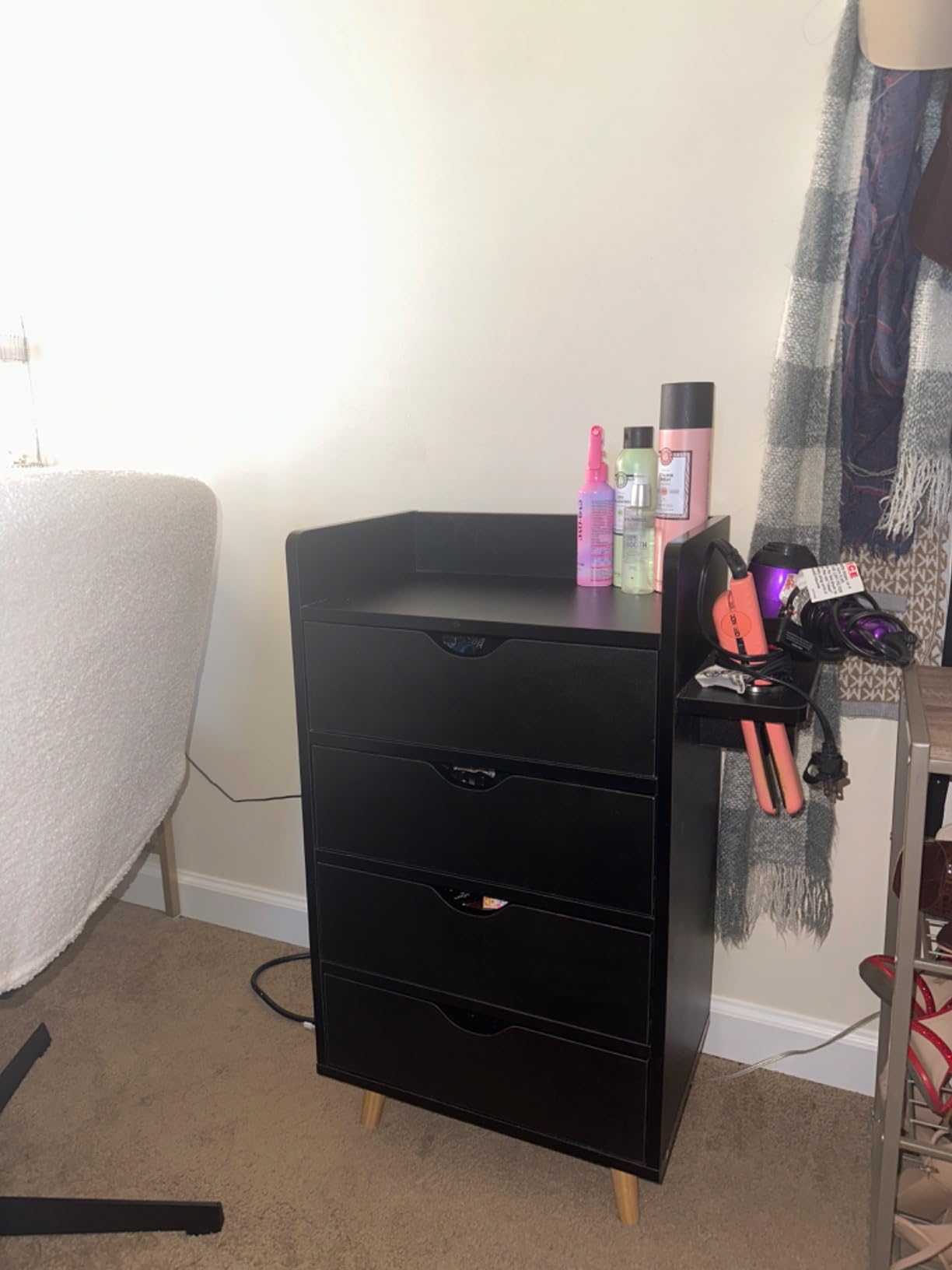 OmySalon 4 -Layer Salon Storage Cabinet,Beauty Barber Salon Styling Station Organizer Equipment,Hair Stylist Station Set with 2 Hair Dryer Holders，4 Drawers and Raised Table Legs, Black customer photo 1