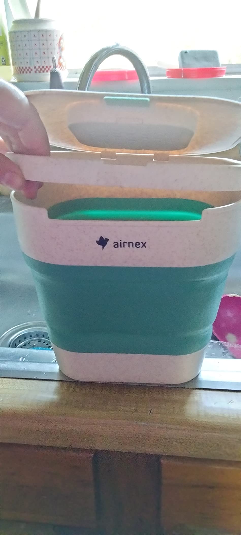 AIRNEX Collapsible Compost Bin Kitchen Counter Caddy - 1 Gallon Countertop Compost Bin with Lid Made of Wheat Straw - Odorless Kitchen Compost Bin Countertop with 20 Compost Bags and 2 Carbon Filters customer photo 1