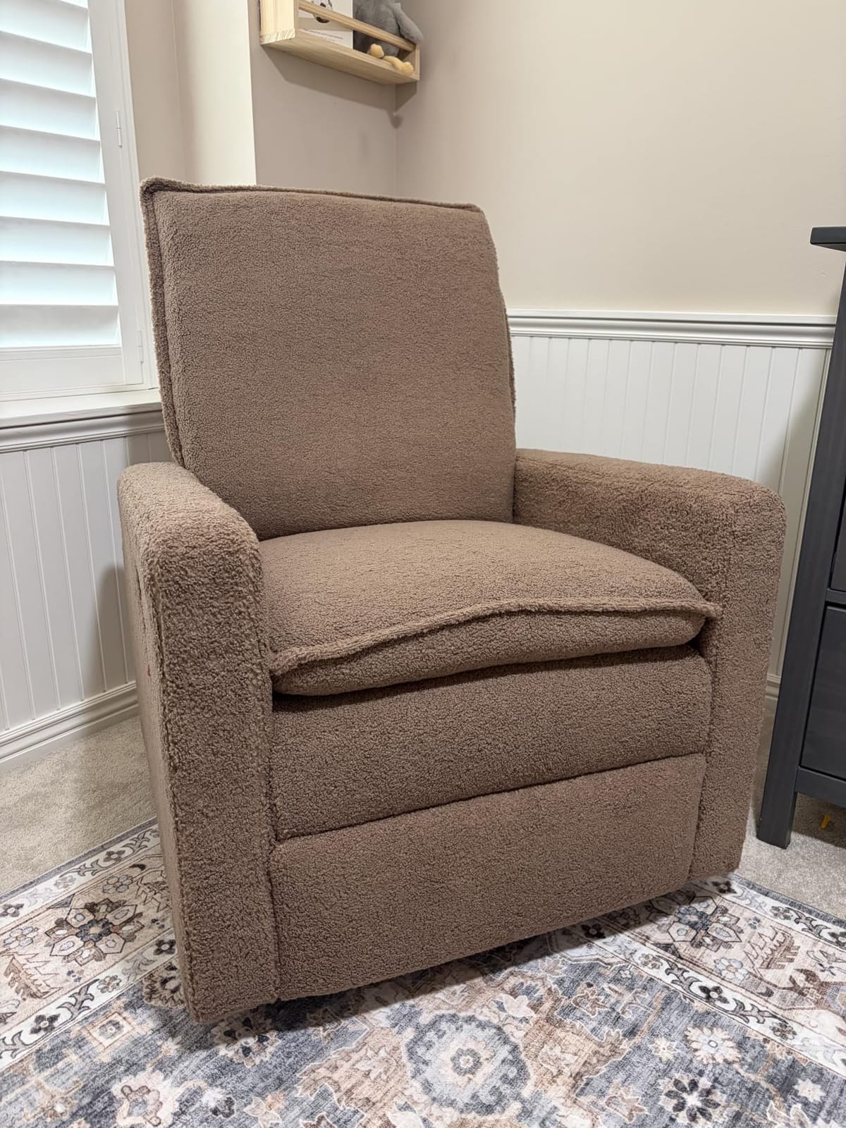 Oxford Baby Uptown Upholstered Glider Recliner Rocking Chair 360° Swivel for Nursery and Living Room - Sand, Green Guard Gold Certified customer photo 2