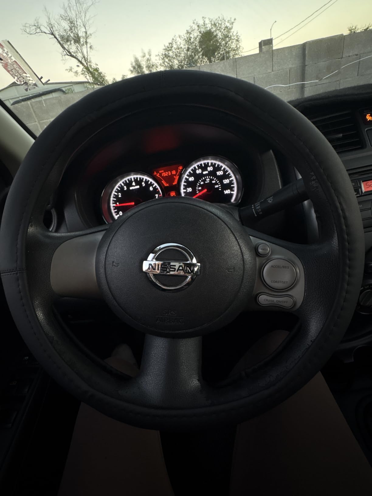 HOTOR Car Leather Steering Wheel Cover, Universal 14.5