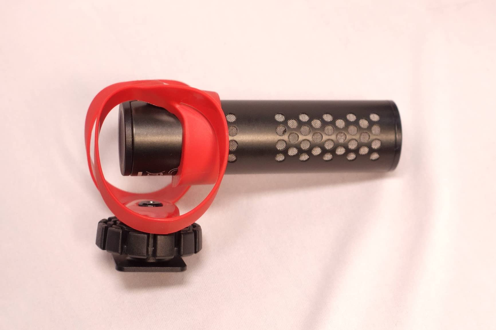 RØDE VideoMicro II Ultra-Compact On-Camera Shotgun Microphone for Recording Audio with a Camera or Mobile Device customer photo 1