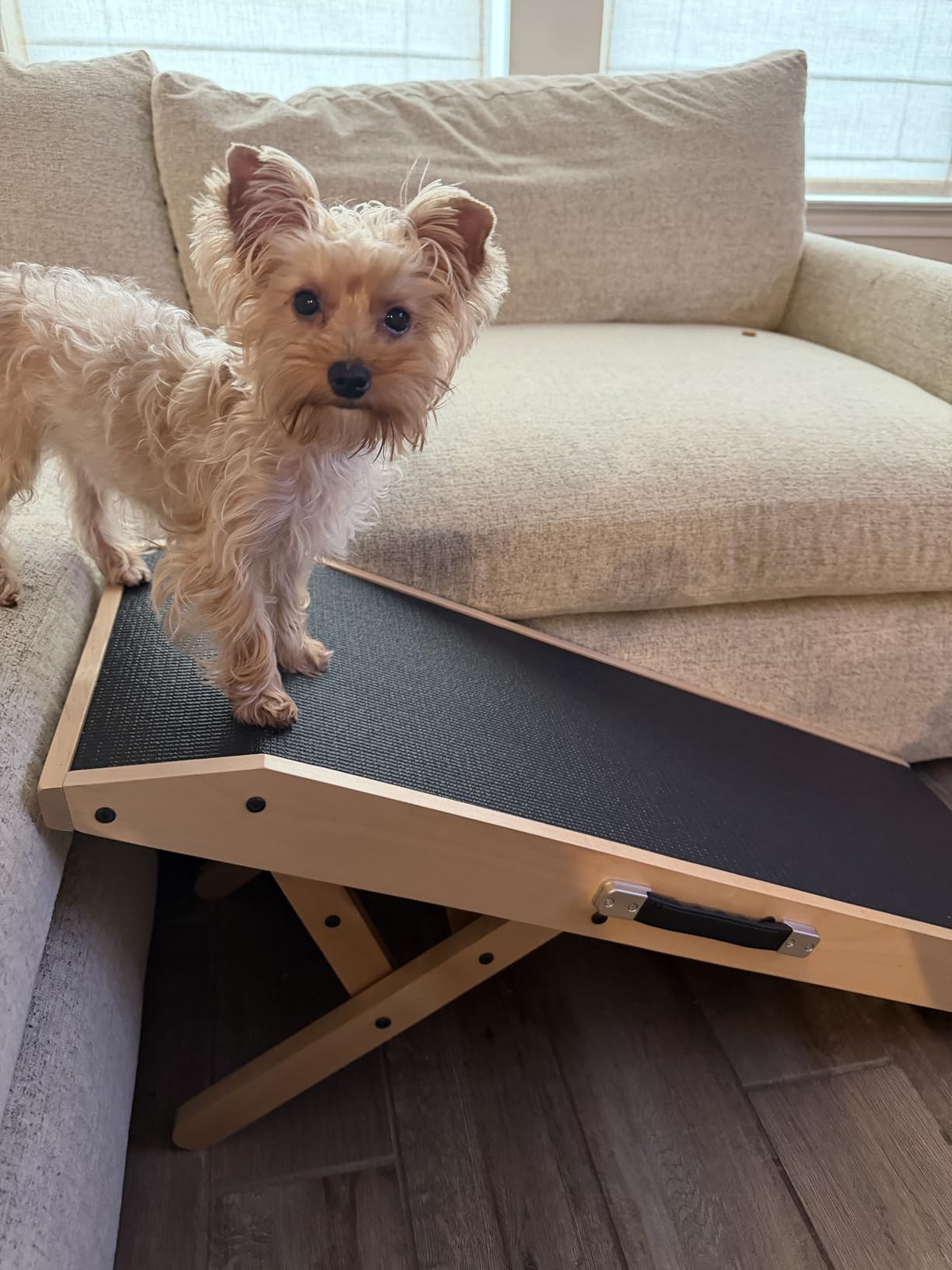 Dog Ramp for Couch – Non-Slip, Sturdy Build Foldable Wooden Dog Ramp – Supports up to 200 lbs – 7 Adjustable Heights (14