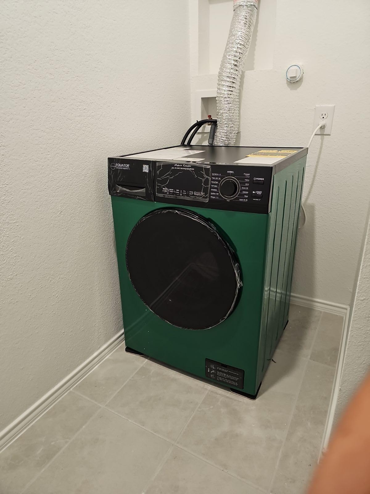 Equator All-In-One VENTED/VENTLESS Washer-Dryer 1.9cf/18lb 1400RPM 110V (Periwinkle/Black) customer photo 2