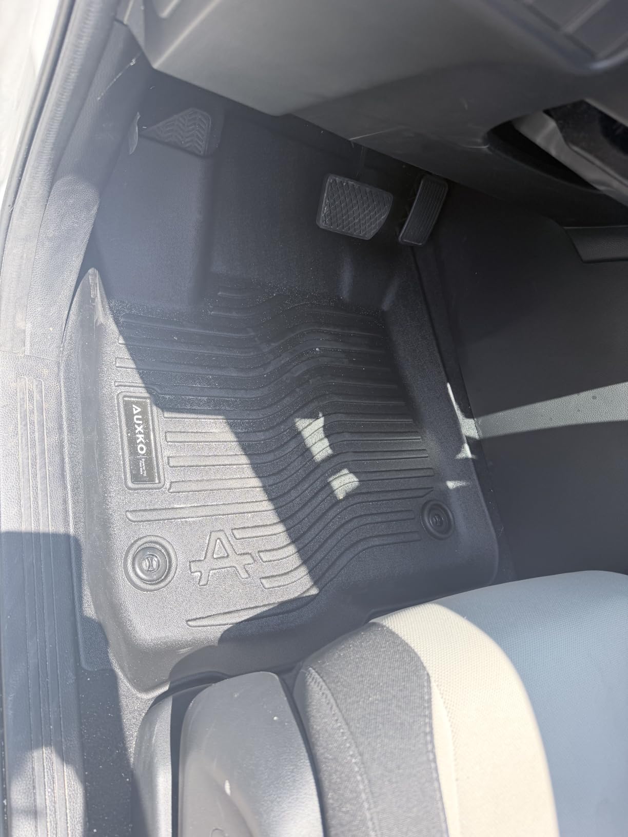AUXKO All Weather Floor Mats for Honda CR-V 2023-2026 2027(Include Hybrid) customer photo 2