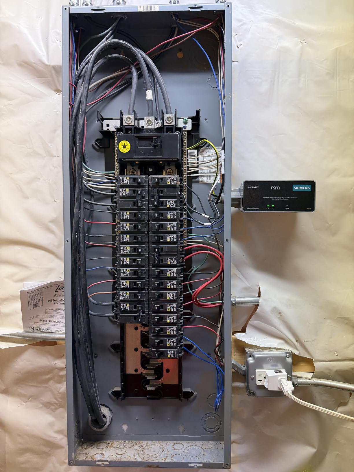 Siemens Boltshield FSPD140 Level 2 Whole House Surge Protection Device Rated for 140,000 Amps, 120/240V customer photo 1