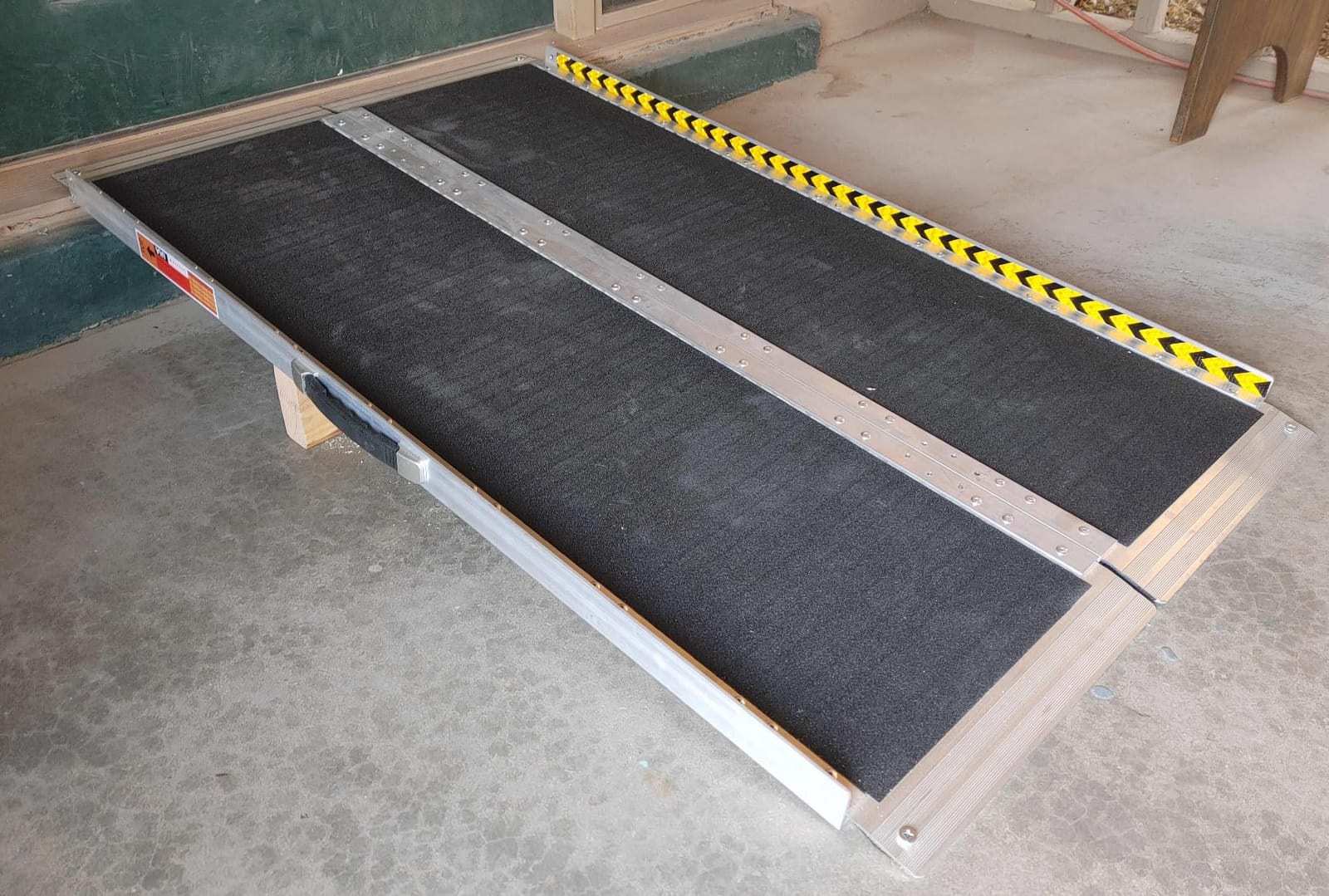 VNN Portable Wheelchair Ramp 4FT, Non-Slip Ramps for Wheelchairs for Home customer photo 2