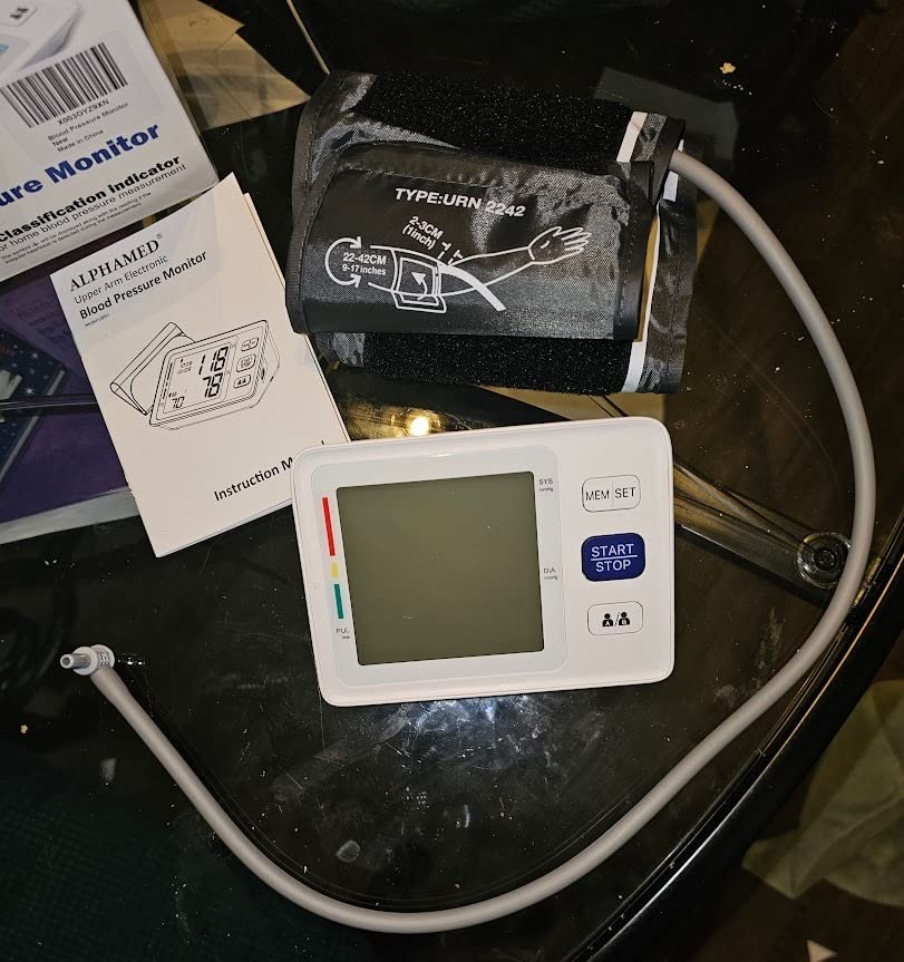 Blood Pressure Monitor for Home Use with Dual Cuffs, Upper Arm customer photo 1