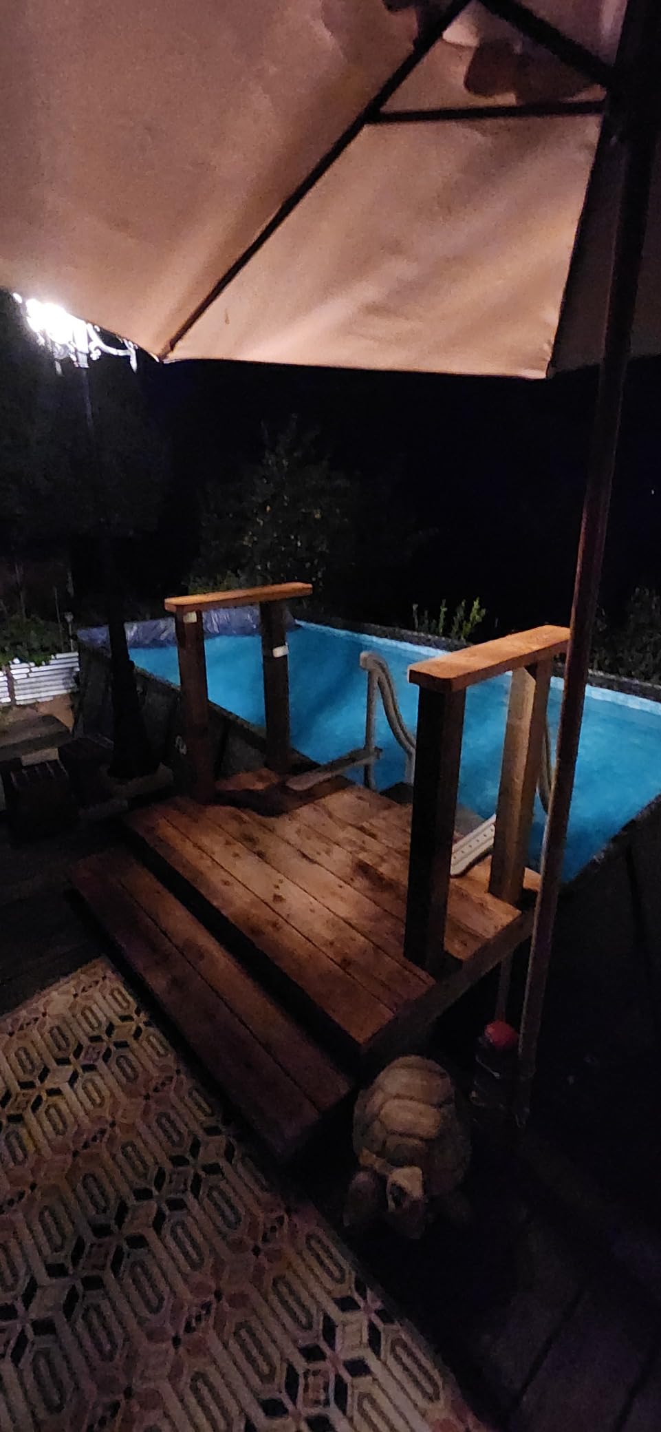 Funsicle Oasis Designer Lap 18' x 9'x 52