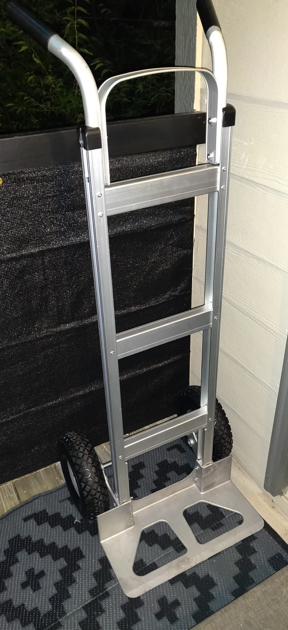 Suzhi Hand Truck Dolly Cart Heavy Duty/with 2 Wheels,600 Lbs Load, 2 Straps for Moving Furniture/Appliance/Carton/Warehouse/Office customer photo 2