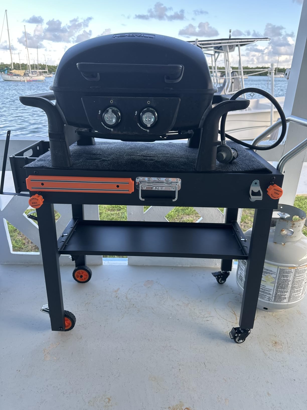 Portable Outdoor Grill Table, Folding Grill Cart with Wheels customer photo 2