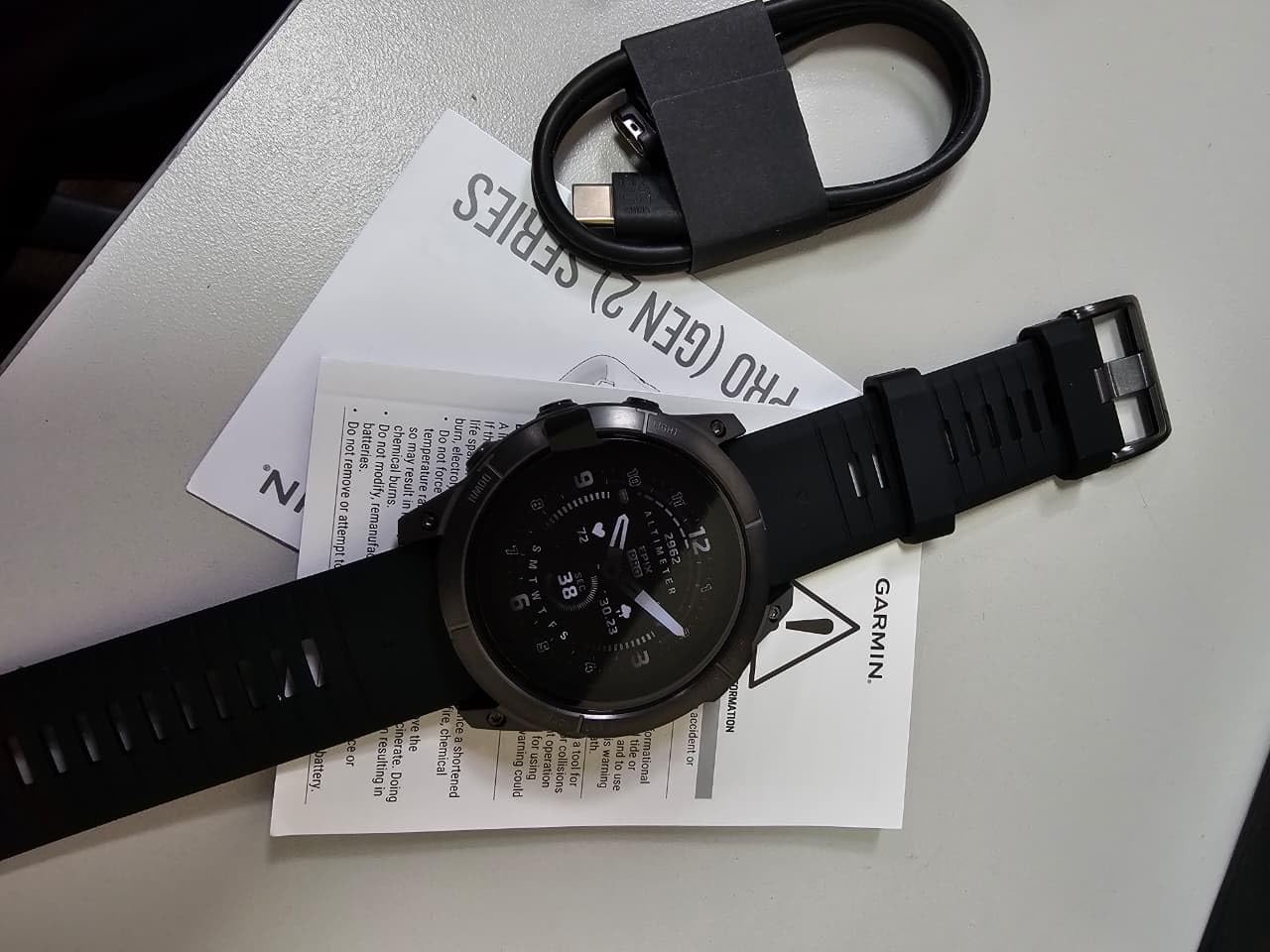 Garmin epix Pro (Gen 2) Sapphire, High Performance Smartwatch, 47mm, Black customer photo 2
