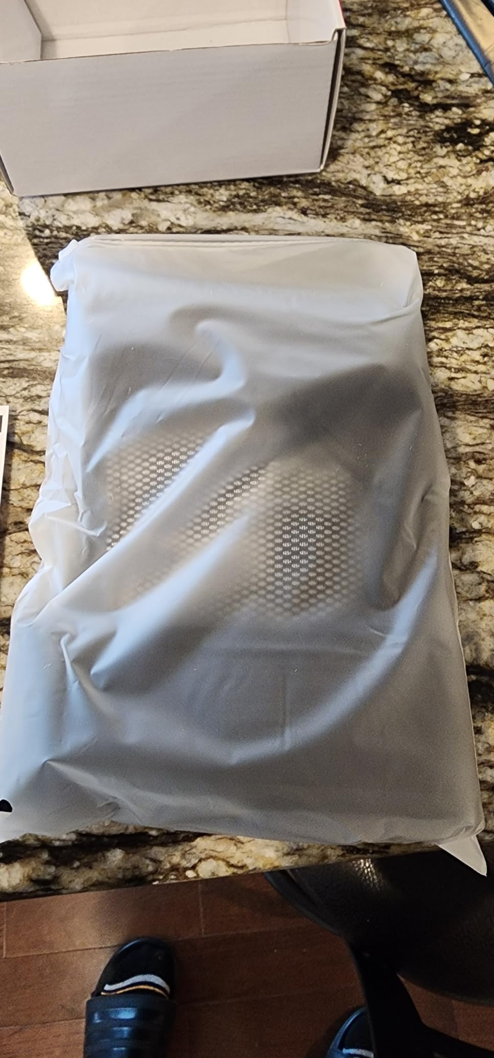 MOAJAZA Knee Massager with Heat and Vibration, Heating Pad for Knee Shoulder Elbow, Heated Knee Brace for Arthritis with Massage customer photo 1