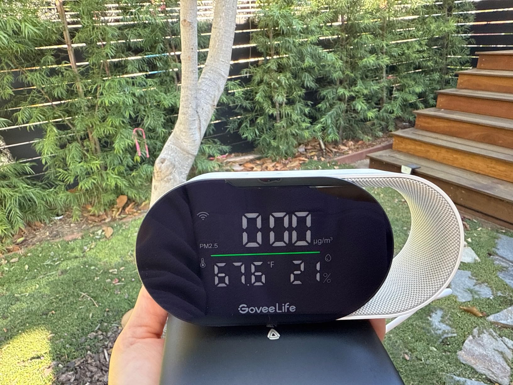 GoveeLife Smart Air Quality Monitor with PM2.5 H5106, LED Display Wired customer photo 1