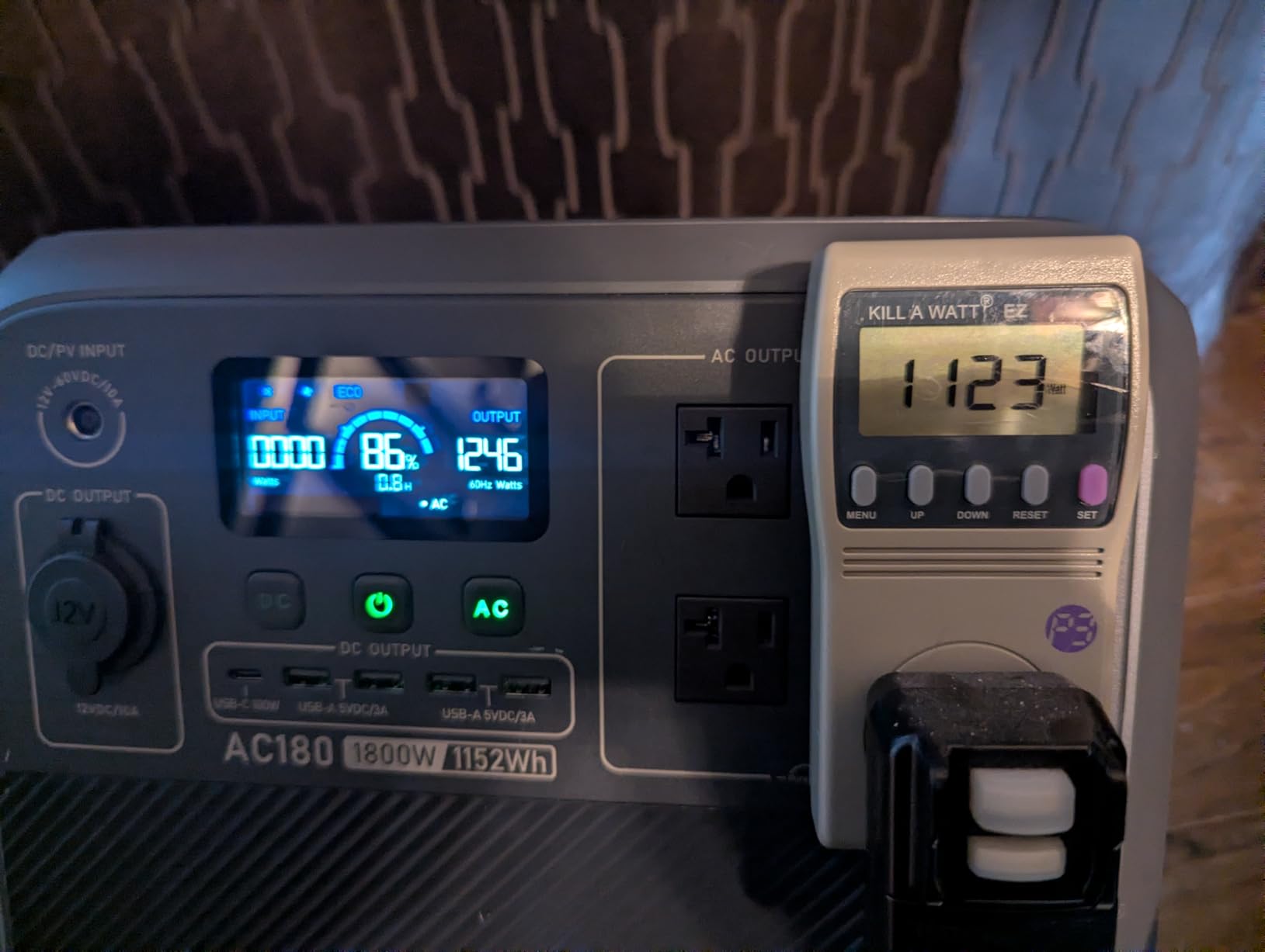 BLUETTI Portable Power Station AC180, 1152Wh LiFePO4 Battery Backup w/ 2 1800W (2700W peak) AC Outlets, 0-80% in 45Min, Solar Generator for Camping, Off-grid, Power Outage customer photo 1