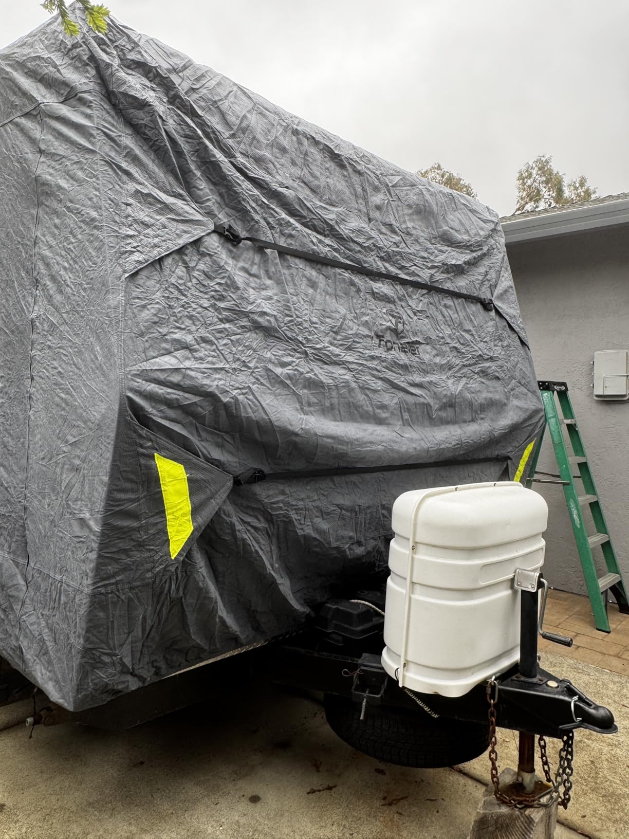 Fonzier 7 Layers Heavy Duty Class C RV Cover & 4 Tire Covers Fits 29-32FT | Class C RV Cover, Water&Windproof Anti-UV Rip-Stop Motorhome Cover with 2 Straps, 6 Gutter Covers & 4 Tire Covers customer photo 1