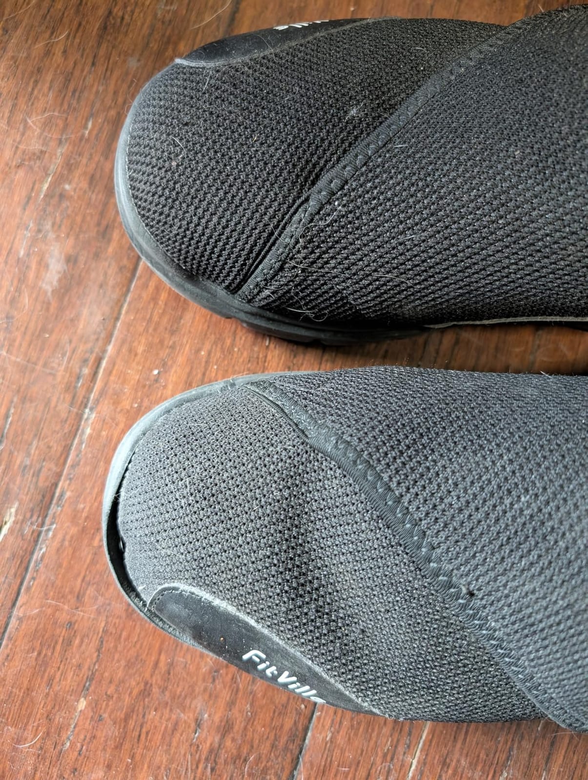 FitVille Orthopedic Slippers for Men with Arch Support, Extra Wide Slip-On Design for All-Day Comfort Ideal for Diabetes, Neuropathy, Swollen Feet & Lymphedema customer photo 2