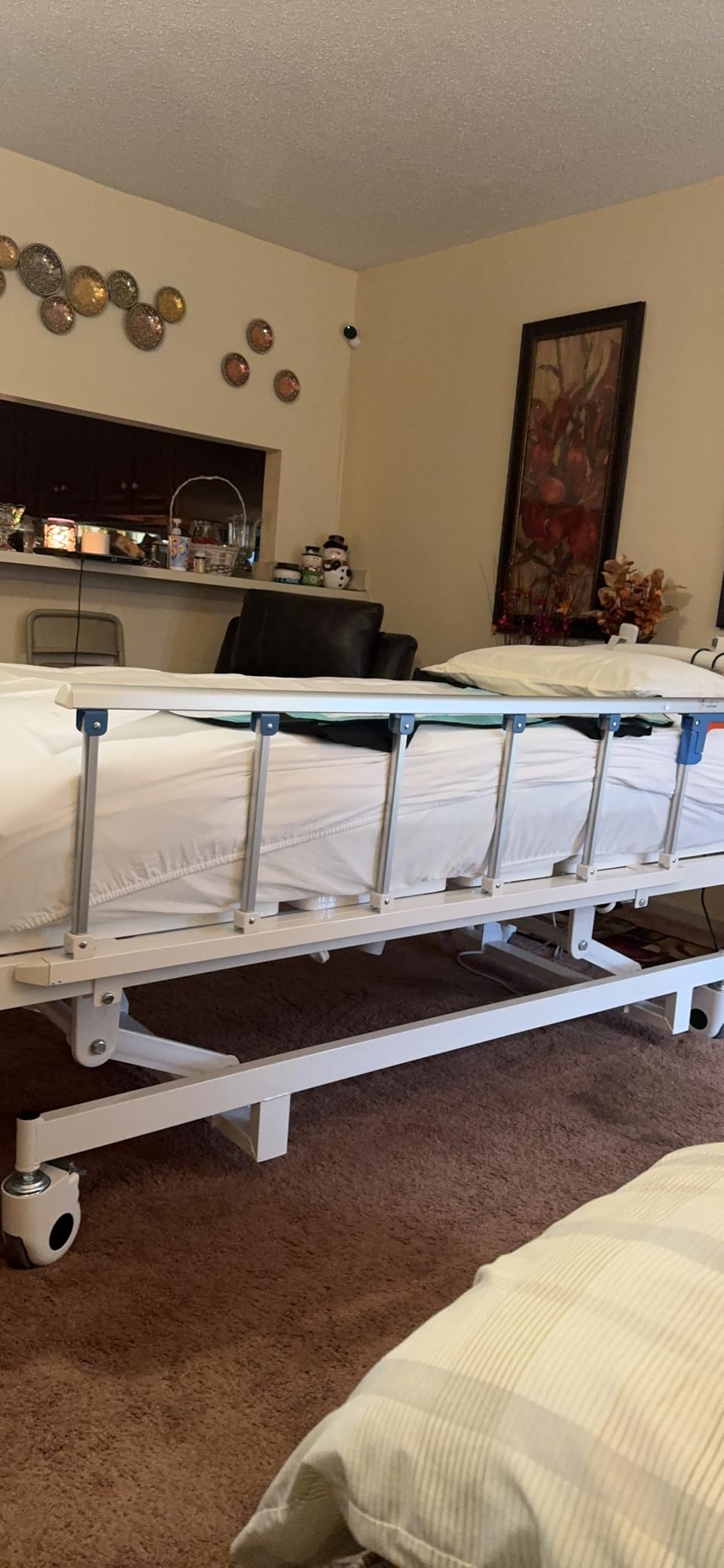 Hospital Bed Electric 3 Function, 5-Inch Locking Casters for Home Hospital Use, 530LBS Loading, with Remote Control, IV Pole, Mattress, Dining Table, Includes Sheets (2X) customer photo 1
