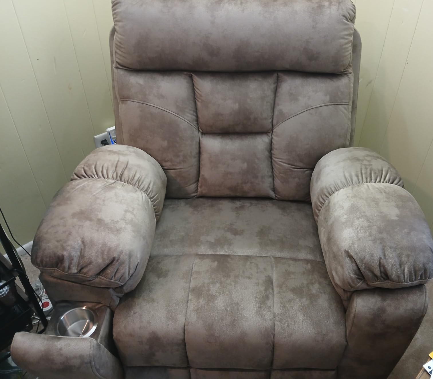 CANMOV Large Power Lift Recliner Chair with Massage and Heat for Elderly Big and Tall People, Overstuffed Wide Recliners with 2 Cup Holders, Side Pocket and USB Port, Camel customer photo 1