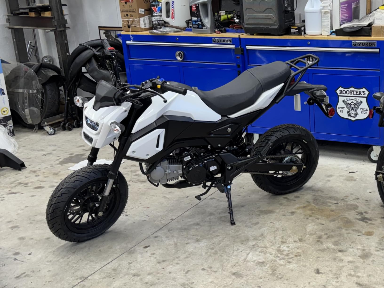 HHH Adults 125cc Motorcycle Bike Hellcat Vader Gas, 4 Speed, Street Bike, Sports Dirtbike, Street Scooter. customer photo 1