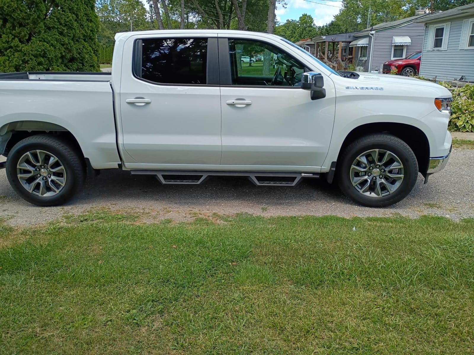 Tyger Auto LanderX Running Board Compatible with 2019-2026 Chevy Silverado GMC Sierra 1500; 2020-2026 2500 3500HD | Crew Cab | TG-LX3C82318 | Drop Step Side Step Rail Nerf Bars customer photo 1