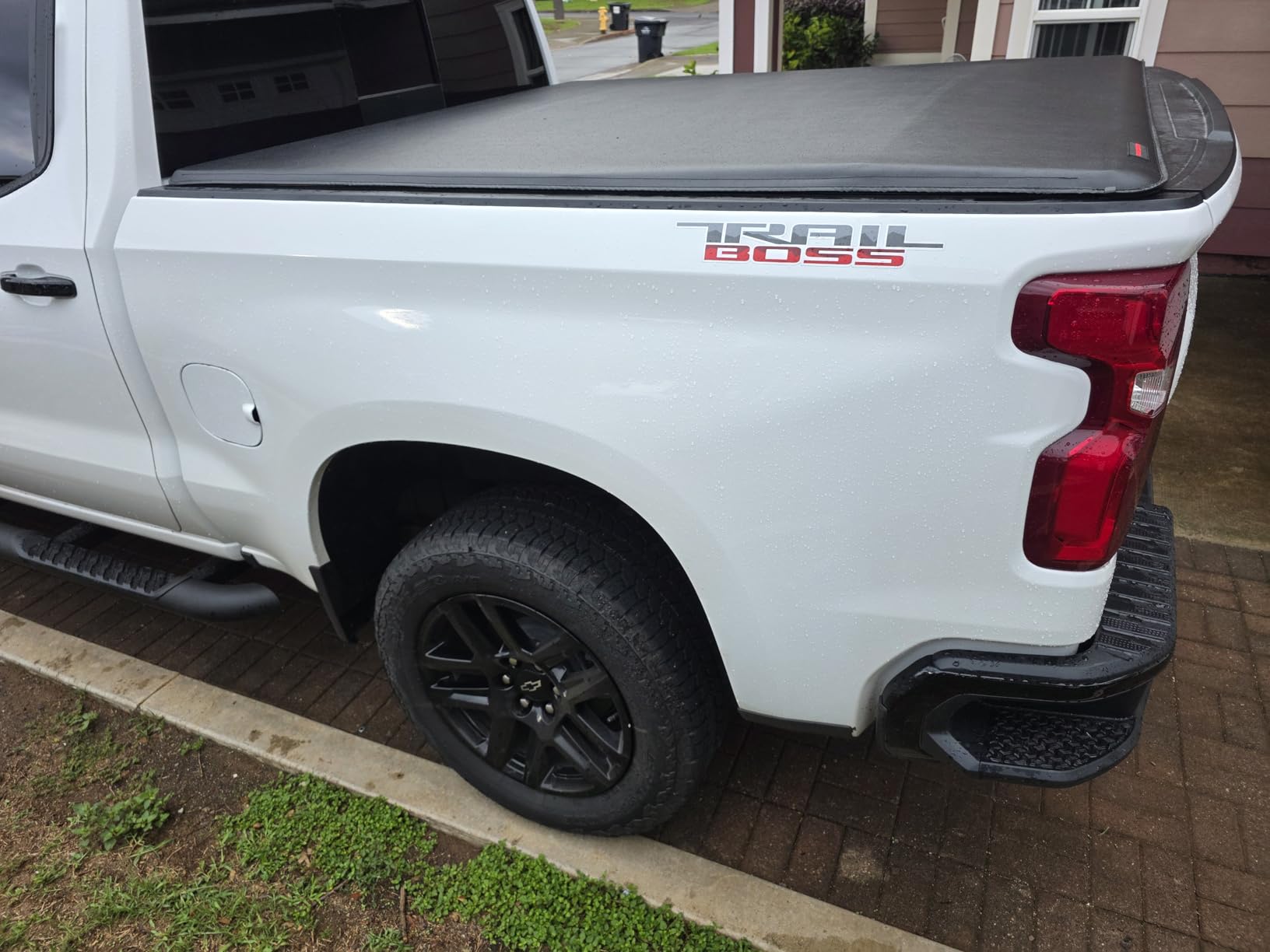 Rough Country Soft Roll Up Tonneau Cover for Chevy Silverado 1500 & GMC Sierra 1500 (2019–2026) – Marine-Grade Vinyl, No-Drill Install, Fits 5'10