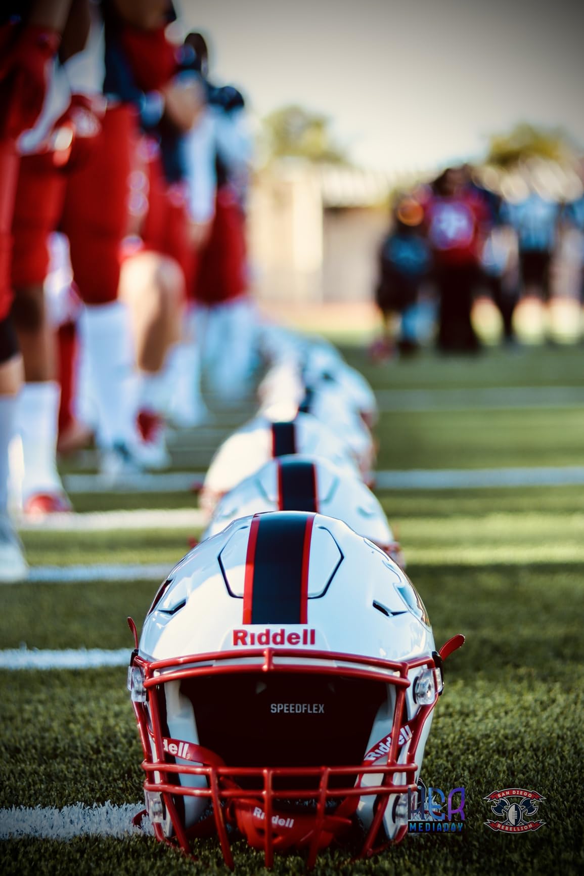 Riddell SpeedFlex Hard Cup Cam-Loc Chinstrap + US Flag Helmet Decal (SPEEDFLEX ONLY - Will NOT FIT Any Other Helmet) - Green Gridiron customer photo 2