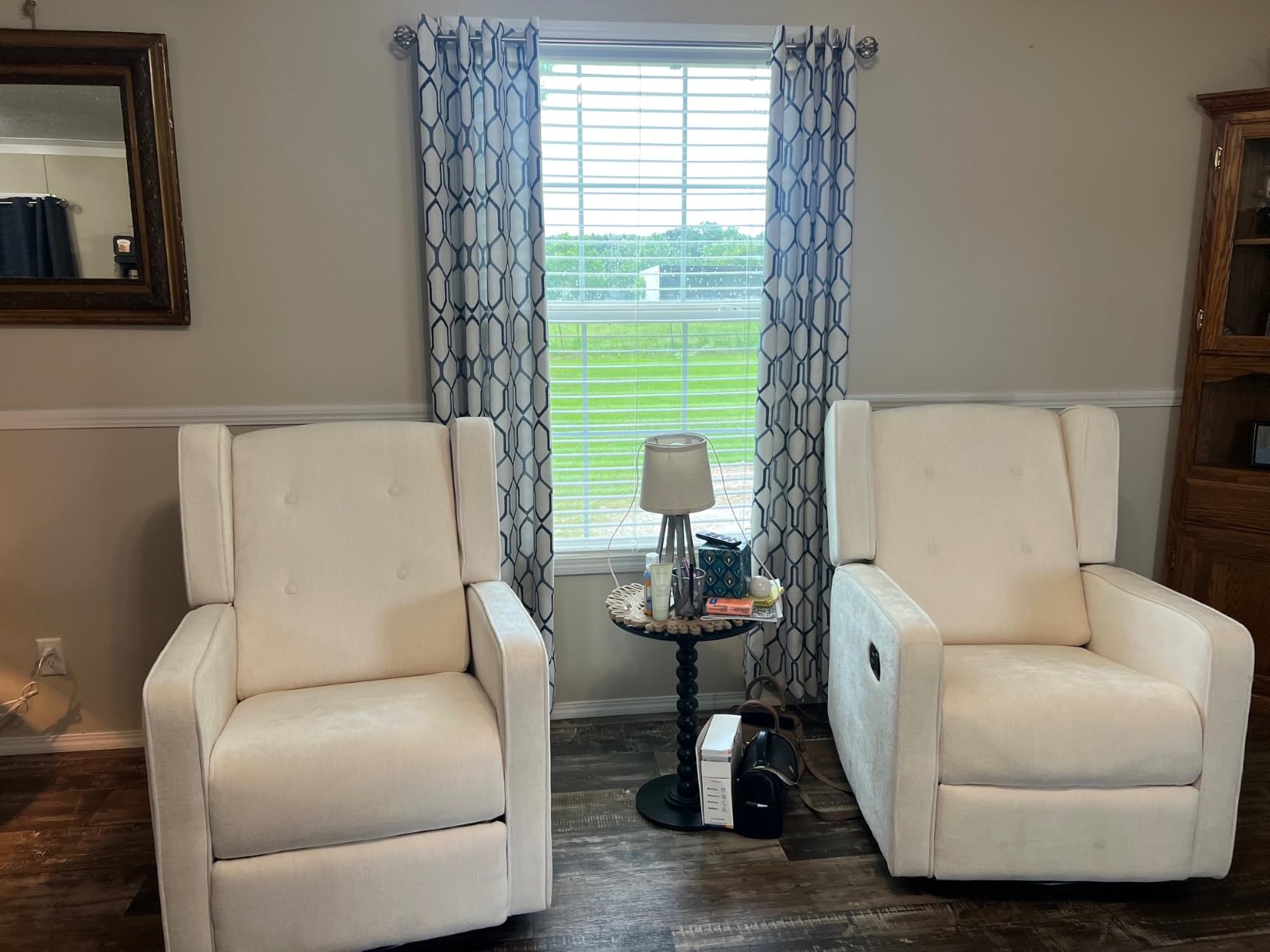 CANMOV Swivel Rocker Recliner Chair, Nursery Glider Chair, Nursery Rocking Chairs, Manual Reclining Chair, White customer photo 2