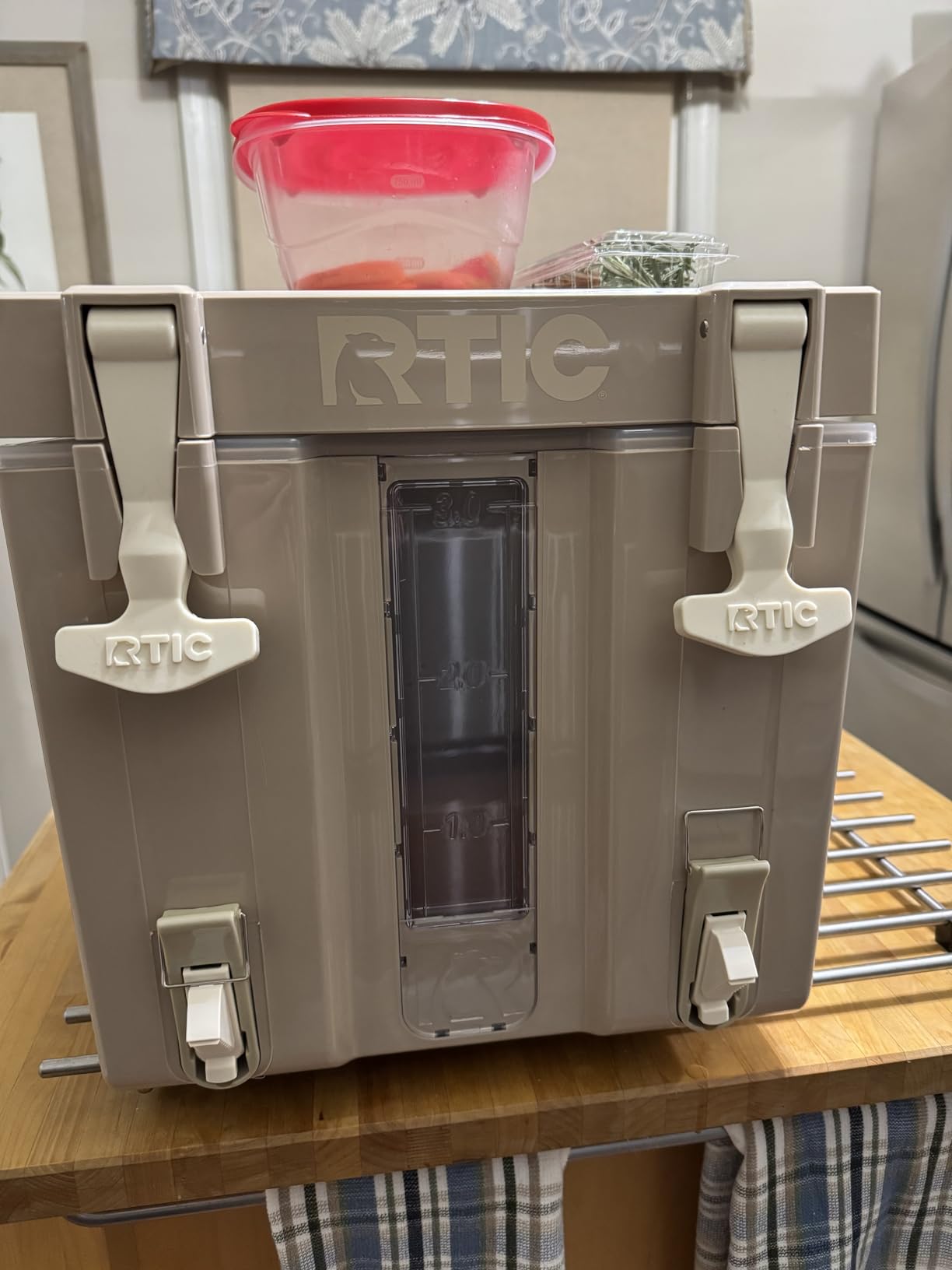 RTIC Halftime 3 Gallon Water Cooler Dispenser, Dual Taps, White customer photo 1