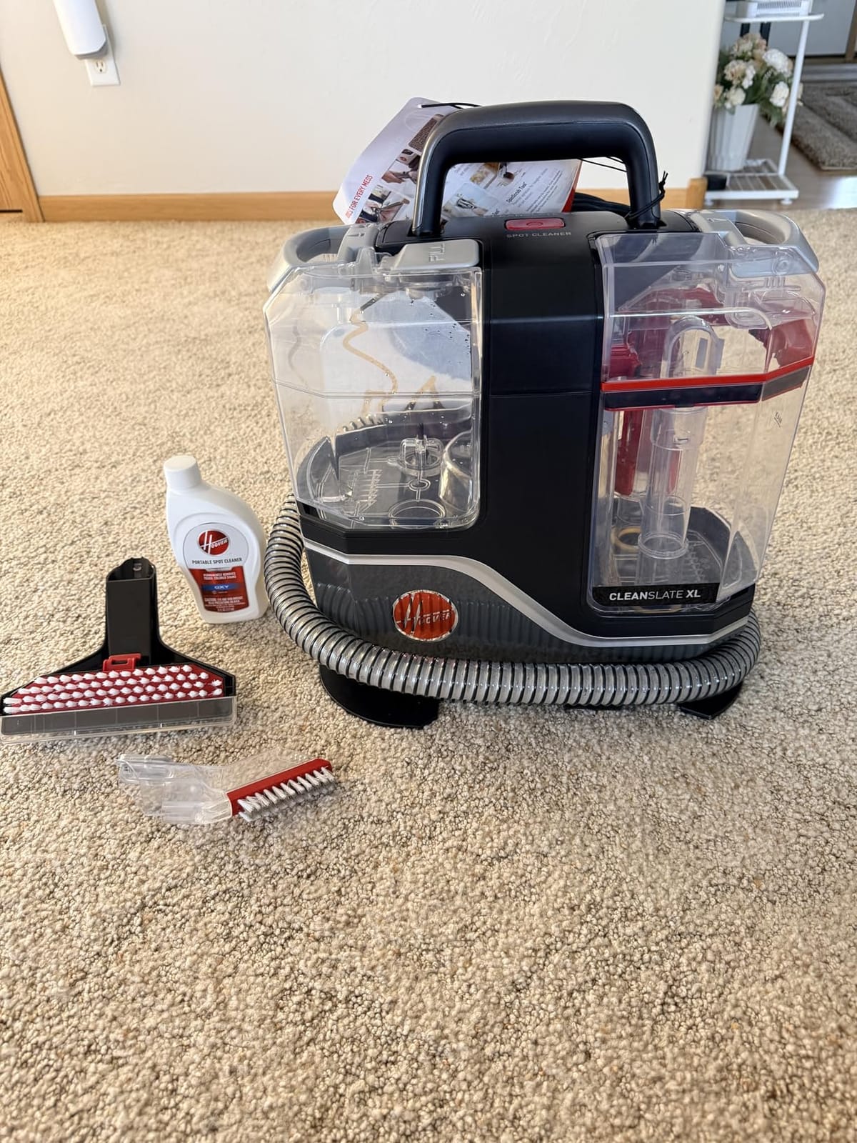 Hoover CleanSlate XL Deep Cleaning Carpet + Upholstery Spot Cleaner Machine customer photo 1