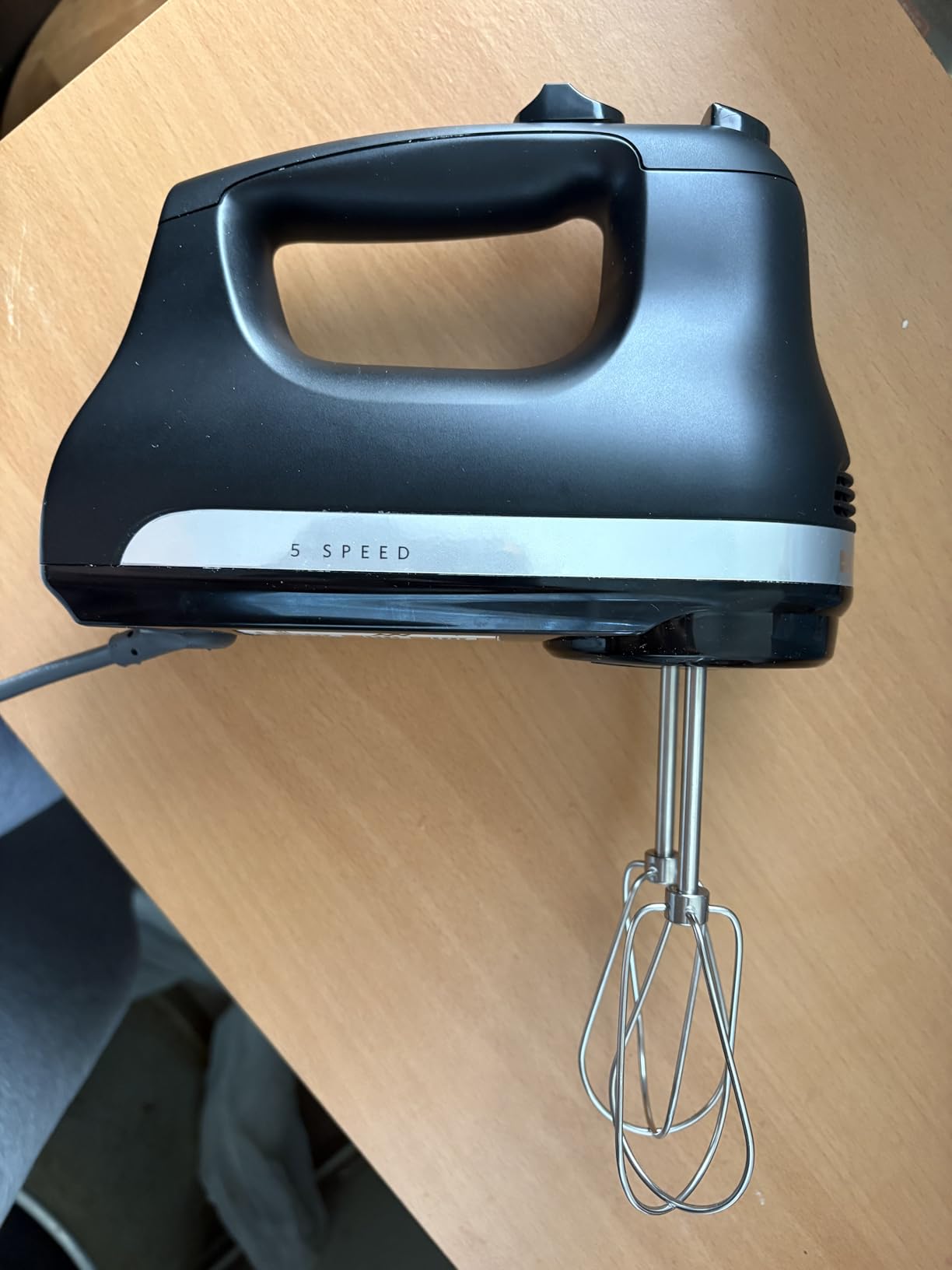 KitchenAid 5-Speed Ultra Power Hand Mixer, Stainless Steel/Plastic, White customer photo 2