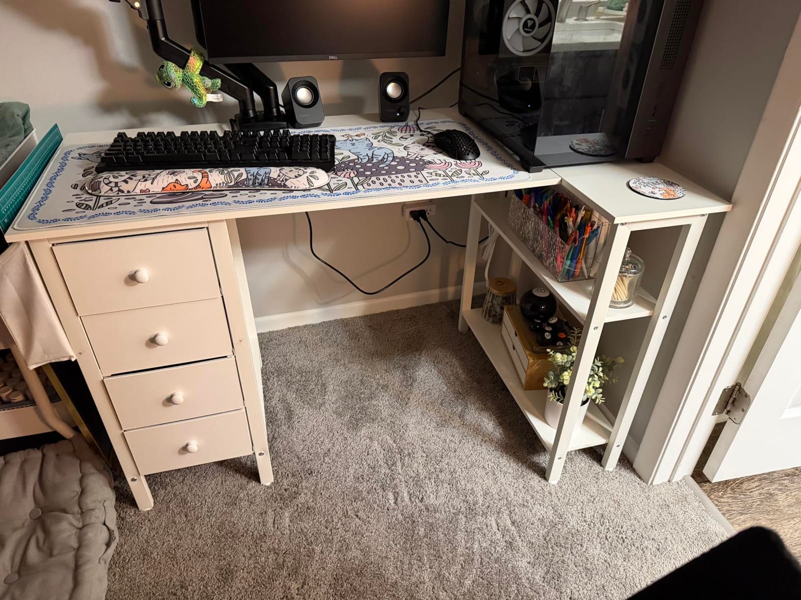 Lufeiya White L Shaped Computer Desk with Drawers & Storage Shelves, 47 Inch Corner Reversible Desk with Power Outlet for Home Office Bedroom, L-Shaped Teen PC Desks with Fabric Drawer, White customer photo 1