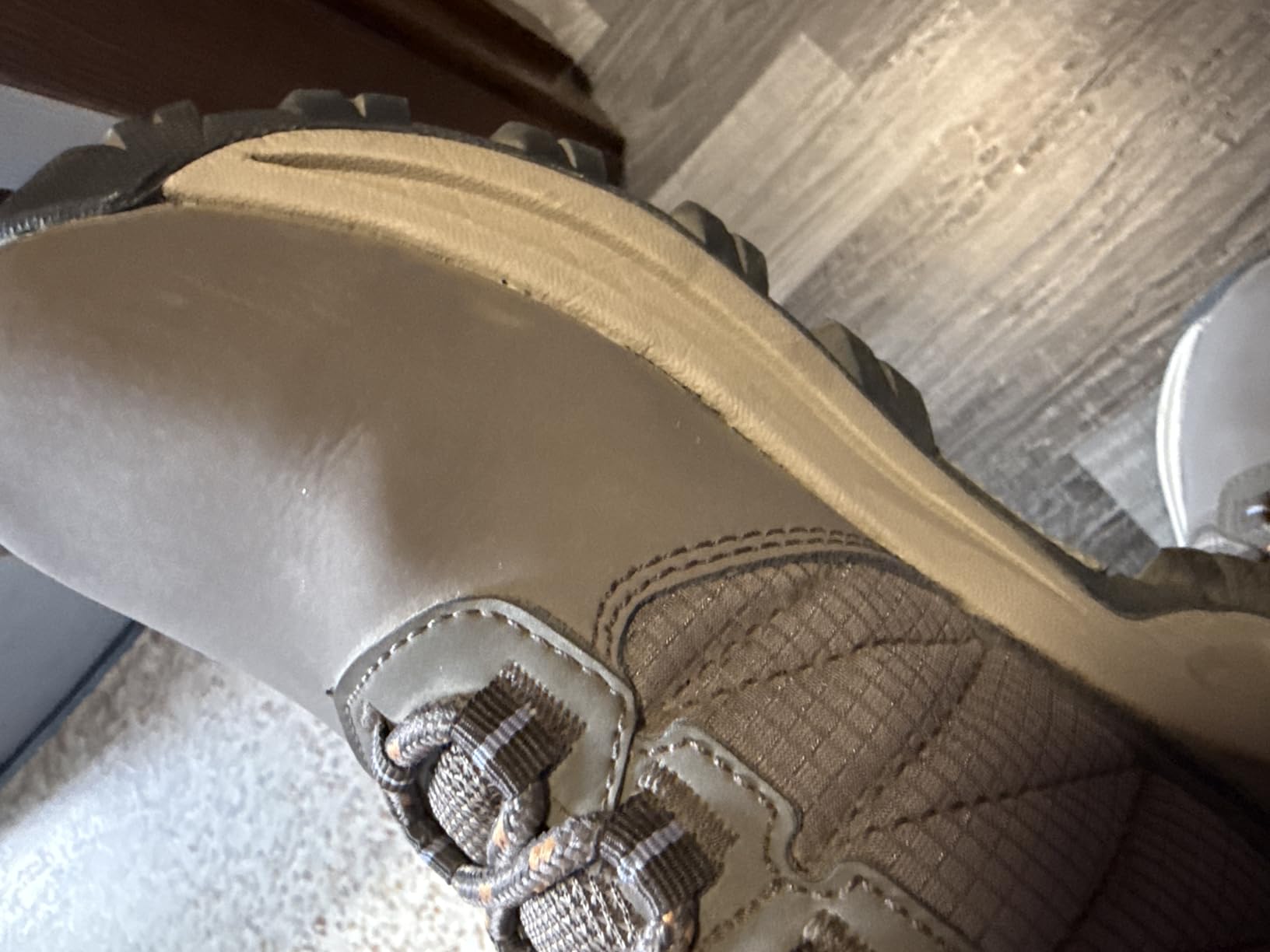 Columbia Women's Transverse Suede customer photo 2