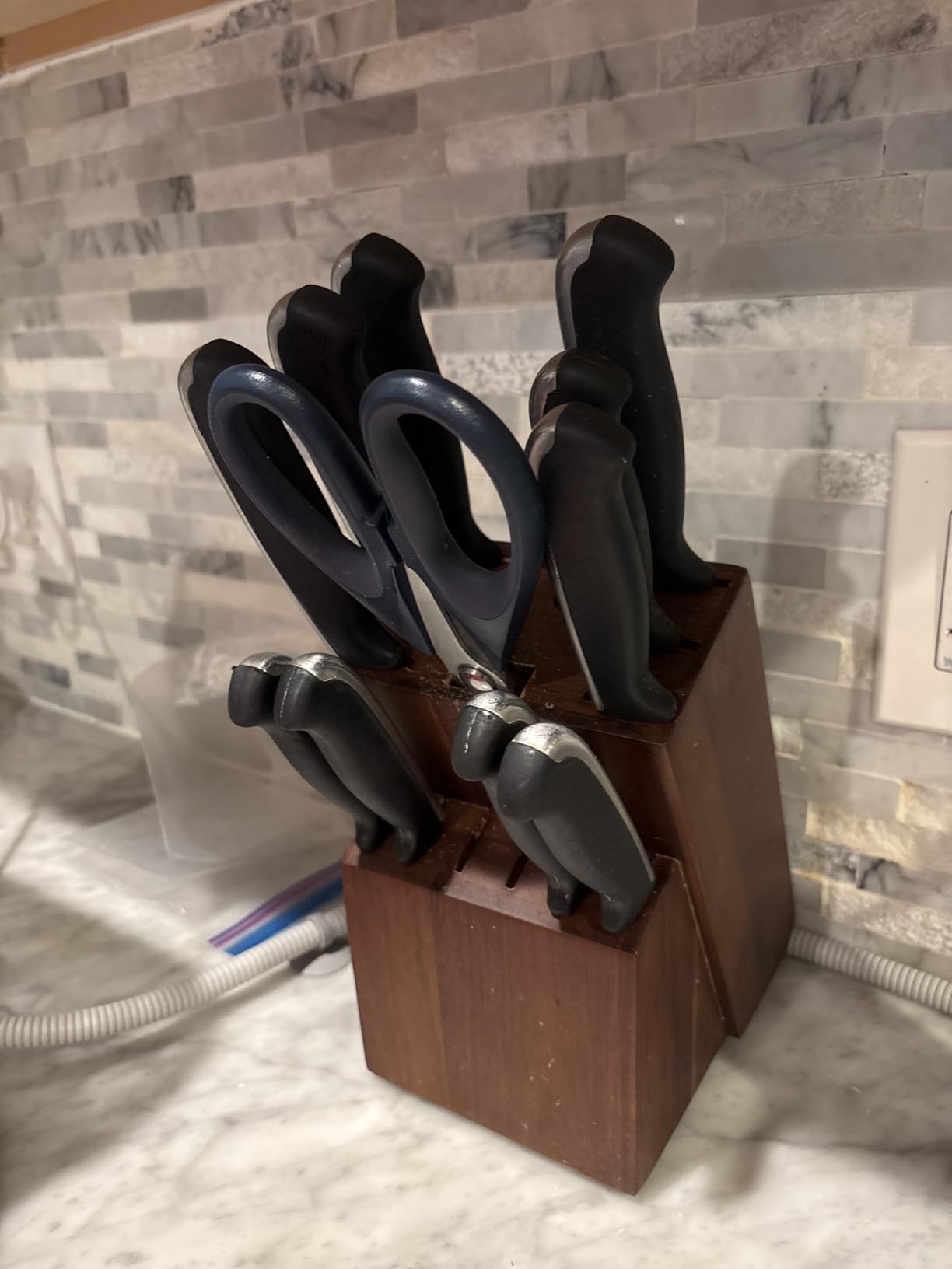 RedCall Universal Knife Block Without Knives - 14 Slot Wooden Knife Holder for Countertop, Large Bamboo Knife Storage Organizer, Butcher Block Knife Stand for Kitchen (Brown-14 Slot) customer photo 1
