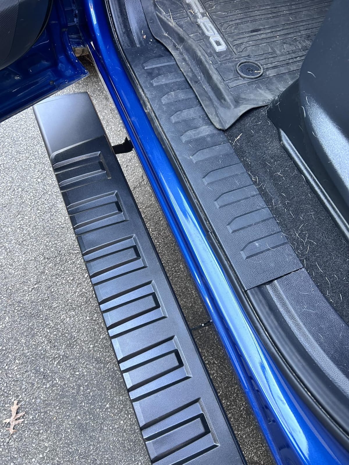 Running Boards for 15-26 Ford F-150 & 17-26 F250 Super Duty SuperCrew Cab customer photo 2