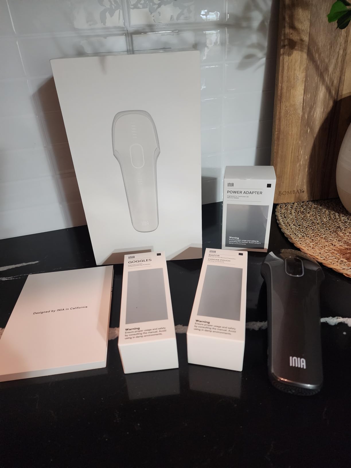 INIA HAUTE Pro Laser Hair Removal with Ice-Cooling Care for Women and Men customer photo 2