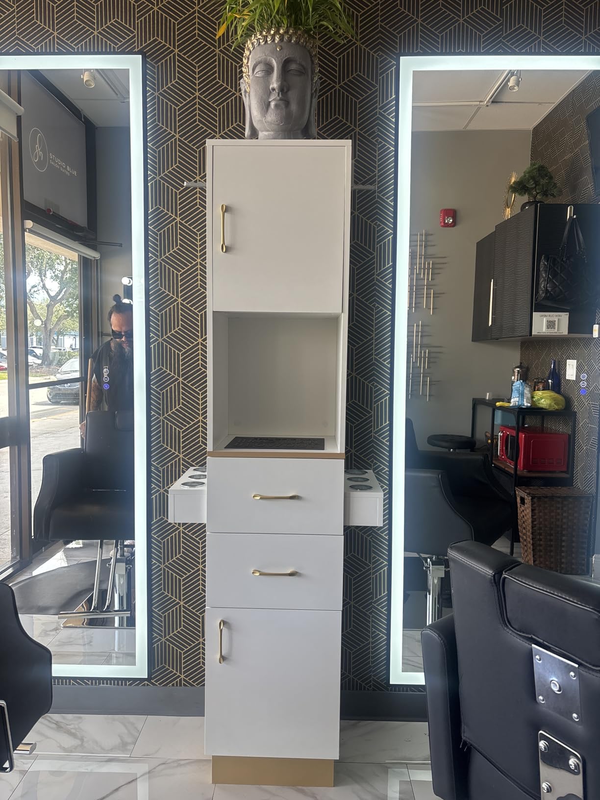 OmySalon Salon Stations for Hair Stylist, Barber Station Hair Salon Station, Beauty Salon Spa Equipment with 2 Drawers, 2 Storage Cabinet, 6 Hair Dryer Holders for Hair Styling, Black Gold customer photo 2