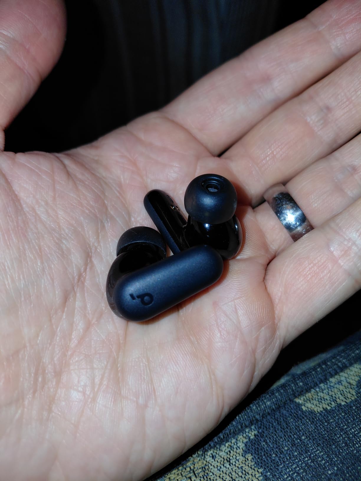 Soundcore P30i by Anker Noise Cancelling Earbuds, Hands-Free Viewing customer photo 1