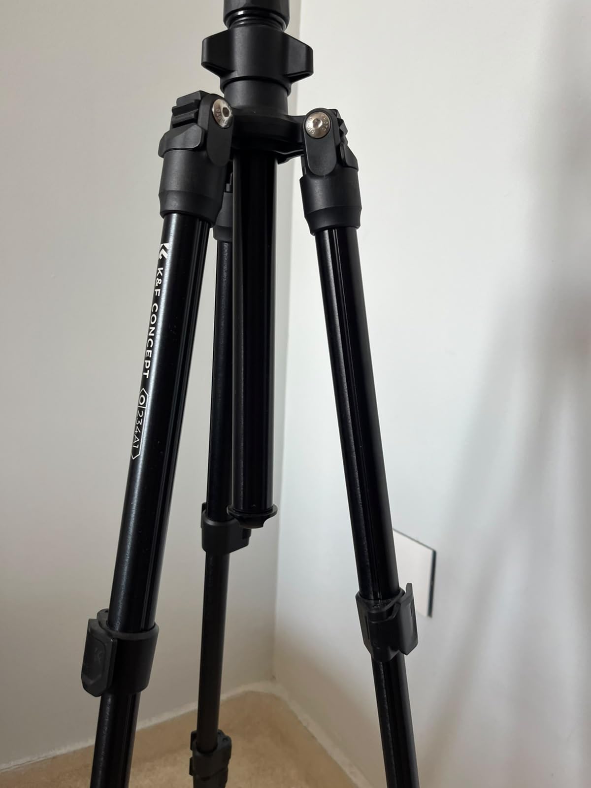 K&F Concept 76 in Overhead Camera Tripod customer photo 2
