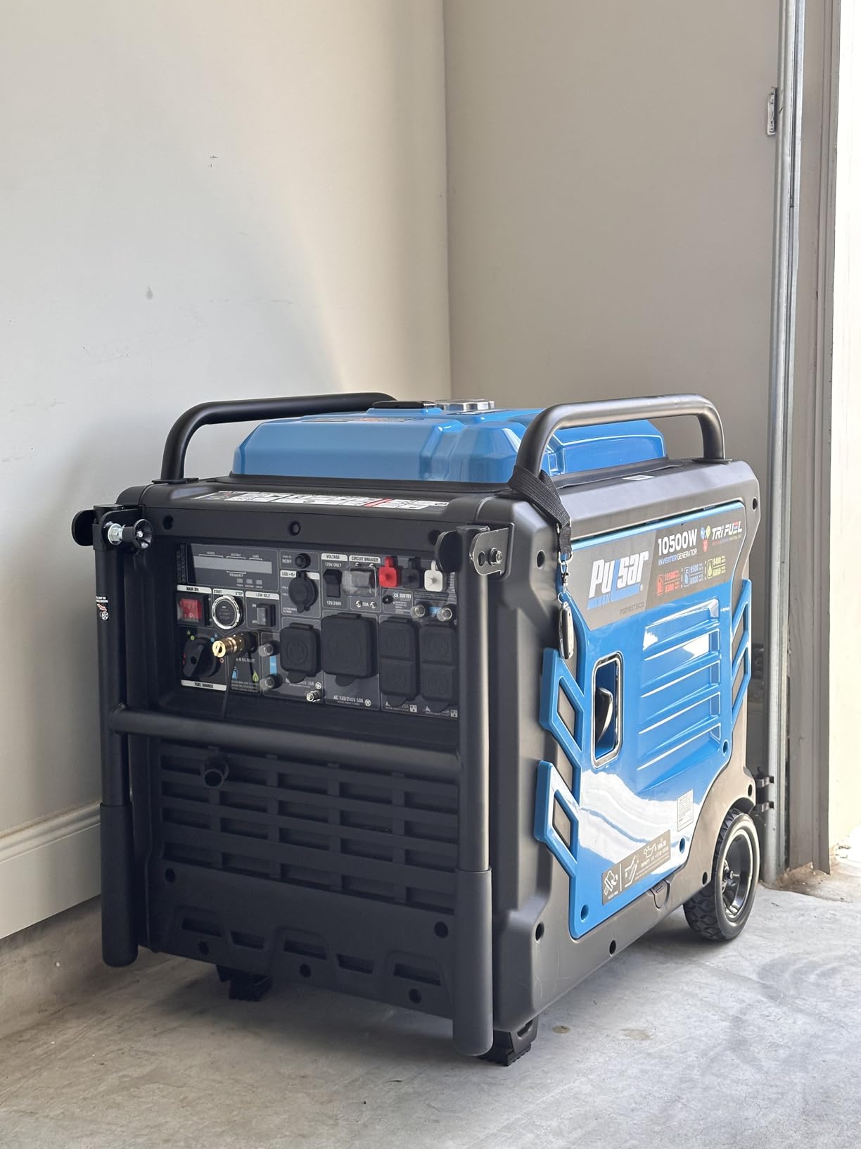 Pulsar PGD105TiSCO Tri Fuel Inverter Generator,10500-Watt Tri Fuel Gasoline Propane Natural Gas Portable 50A Generator with Remote Start, CARB Compliant customer photo 2