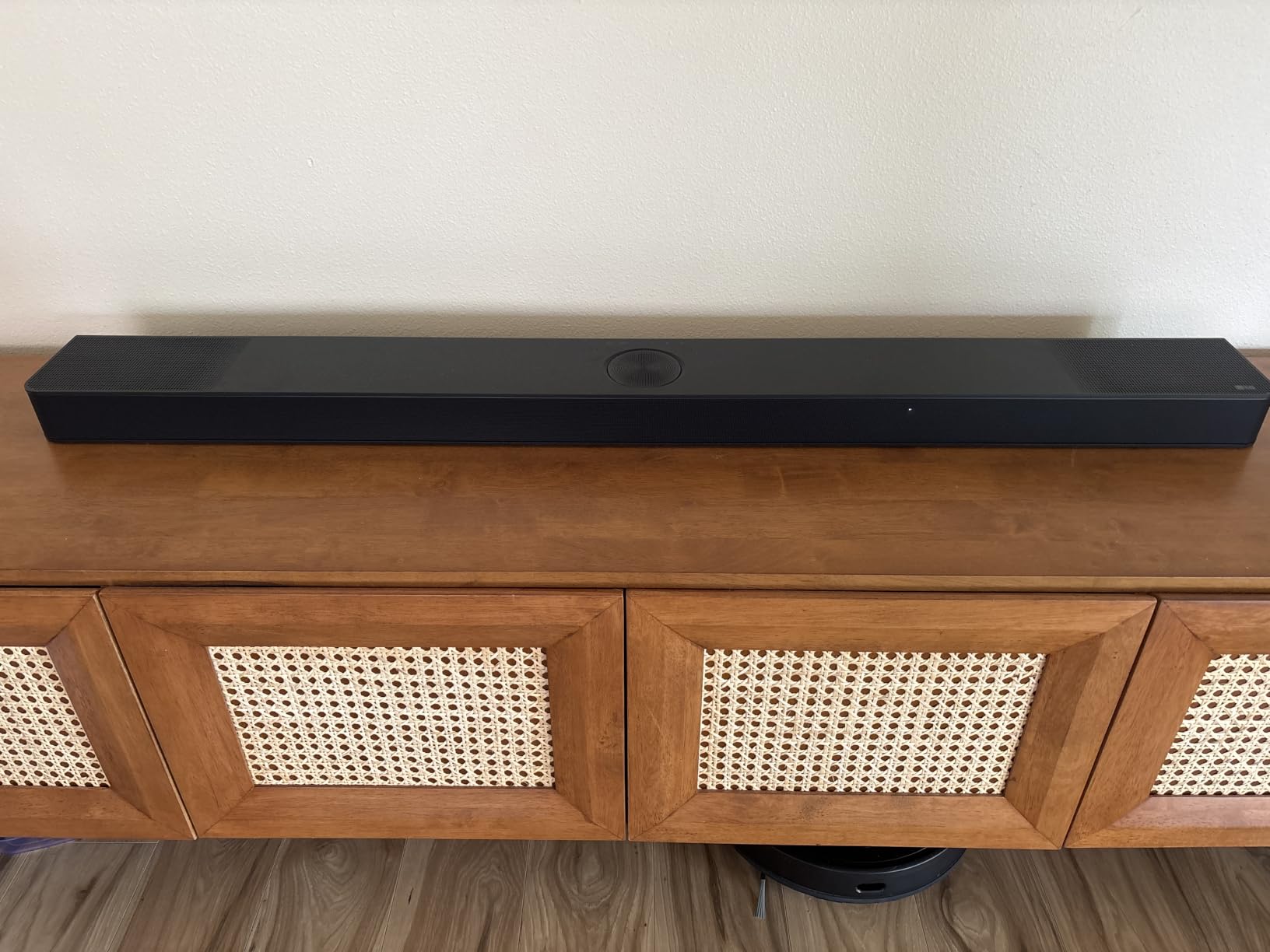 LG S95TR 9.1.5 ch Home Theater Soundbar with Dolby Atmos and Rear Speakers customer photo 1