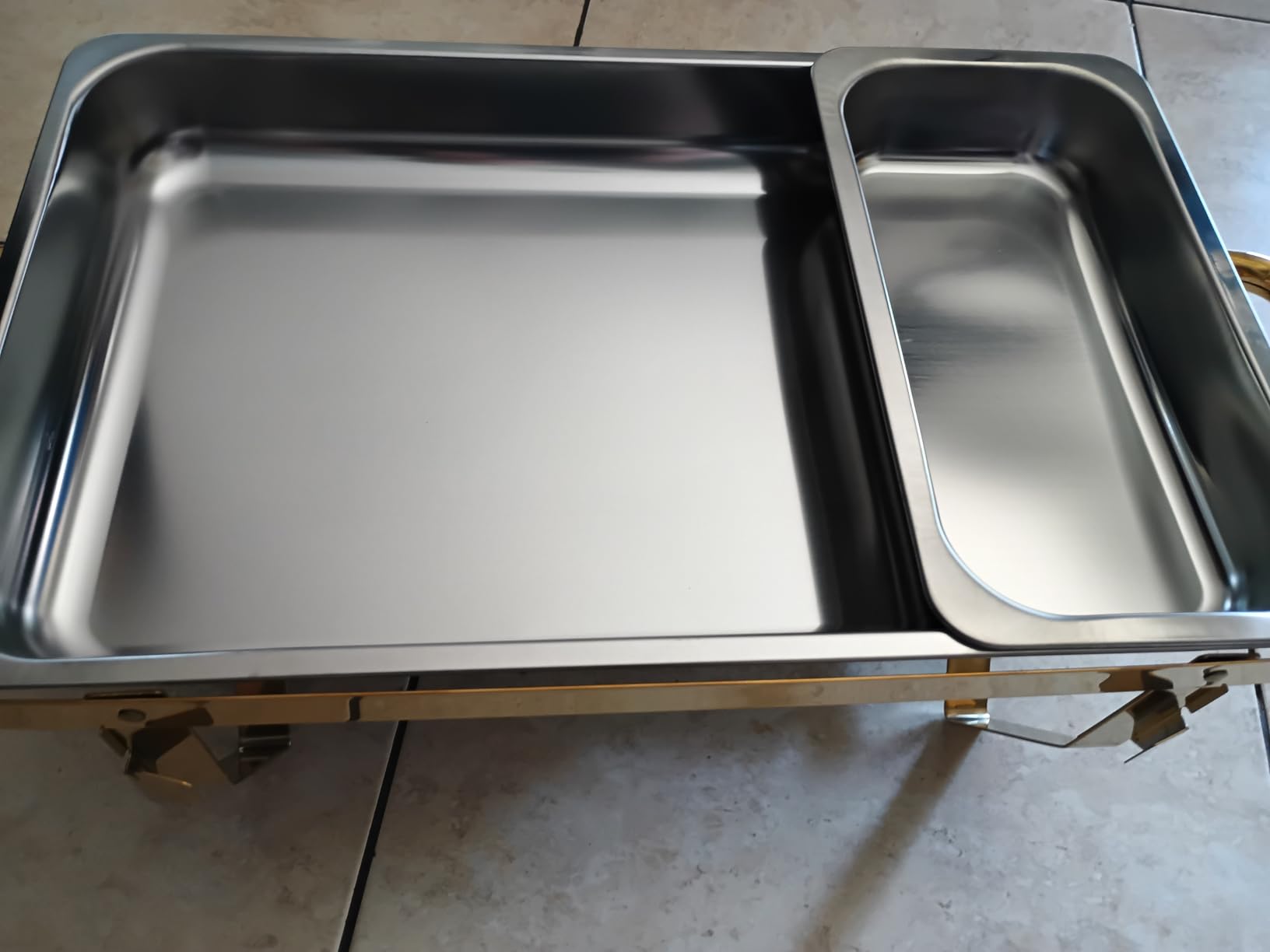 Amhier Chafing Dishes for Buffet, 11Qt, 4 Pack, Gold customer photo 2