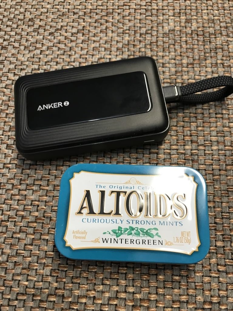 Anker Power Bank,10,000mAh 30W with USB-C Travel Essential Portable Charger customer photo 1