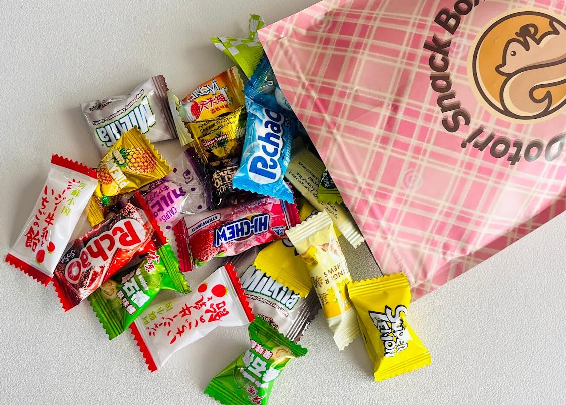 DOTORI SNACK BOX Assorted Asian Mystery Candy Bag | 40 Counts | Premium Quality Candies, Soft Candies, Gummies, Gums, Chocolate, and more from Japan, Korea, China, Indonesia, and Taiwan. customer photo 1