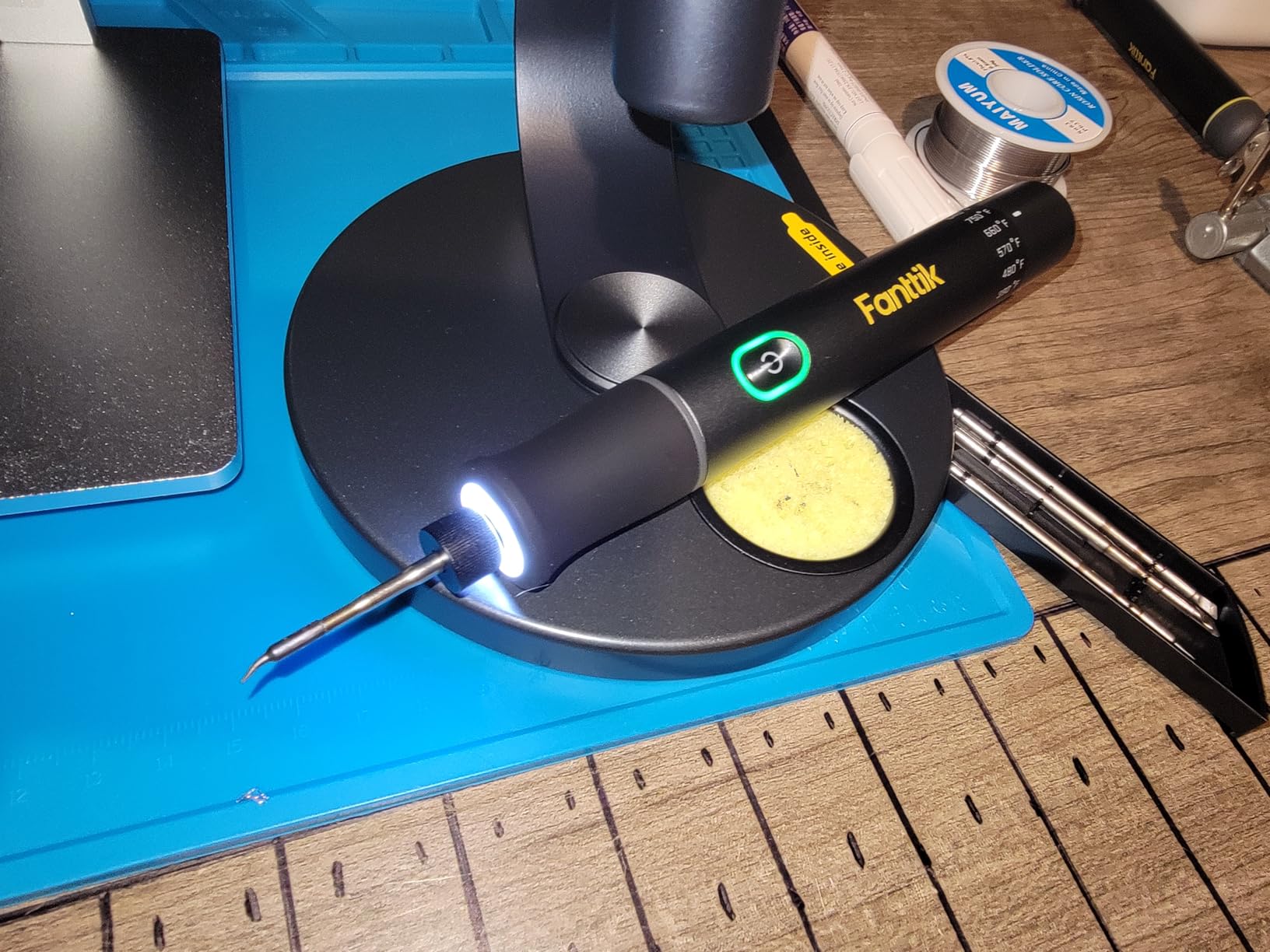 Fanttik T1 Max Soldering Iron Kit, Cordless Soldering Iron | 7s Fast Heating(390°F-840℉), Auto Sleep, 4 Pcs Soldering Tips(C210), 360° Swivel Stand, Soldering Iron for Precision Repair customer photo 2