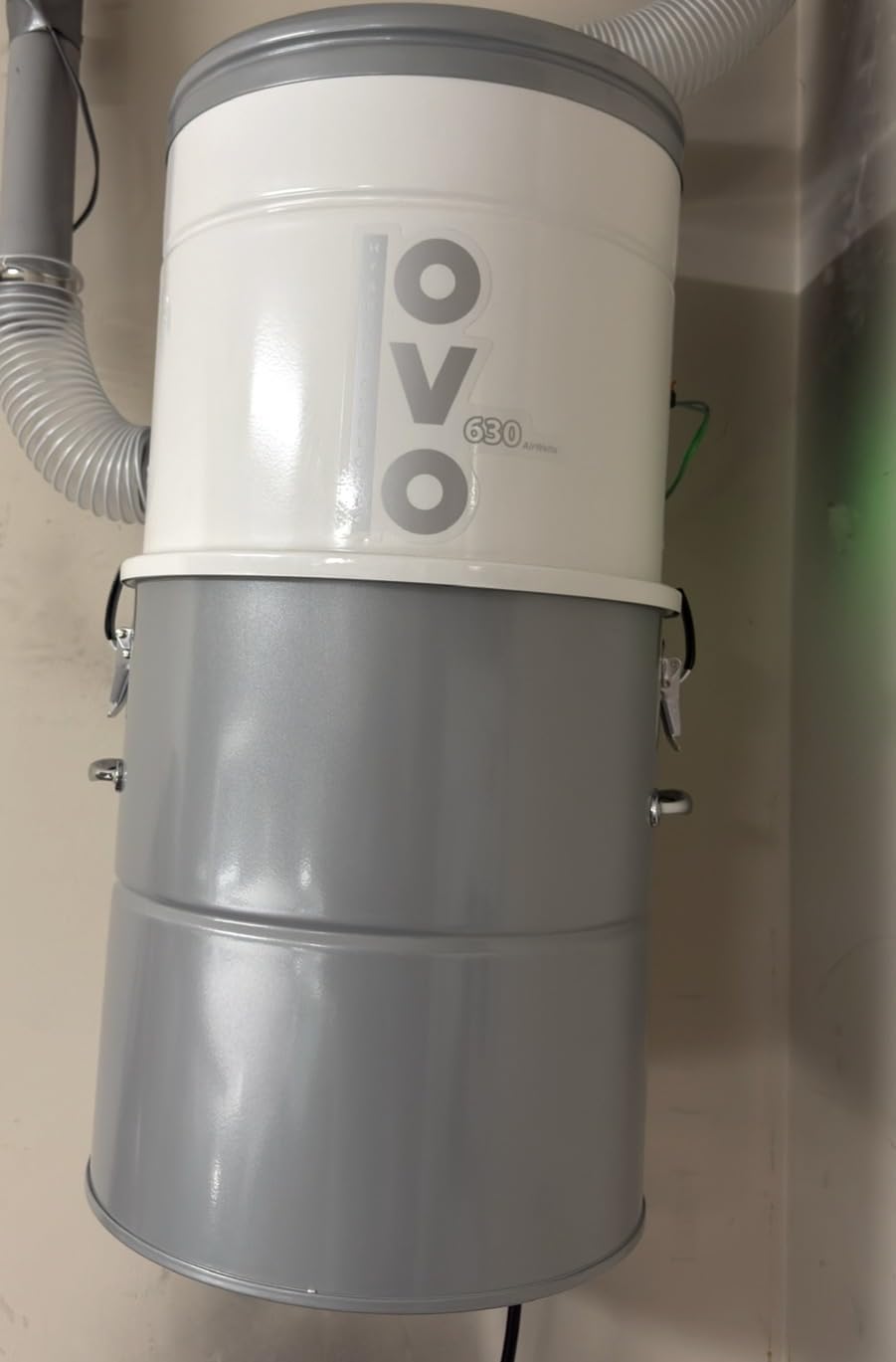 OVO Large and Powerful Central Vacuum System, 630 Airwatts Hybrid Filtration (with or Without Disposable Bags), Covers up to 7500 sq.ft, 6,6 Gal / 25L Bottom Load Rolled Steel Canister customer photo 1