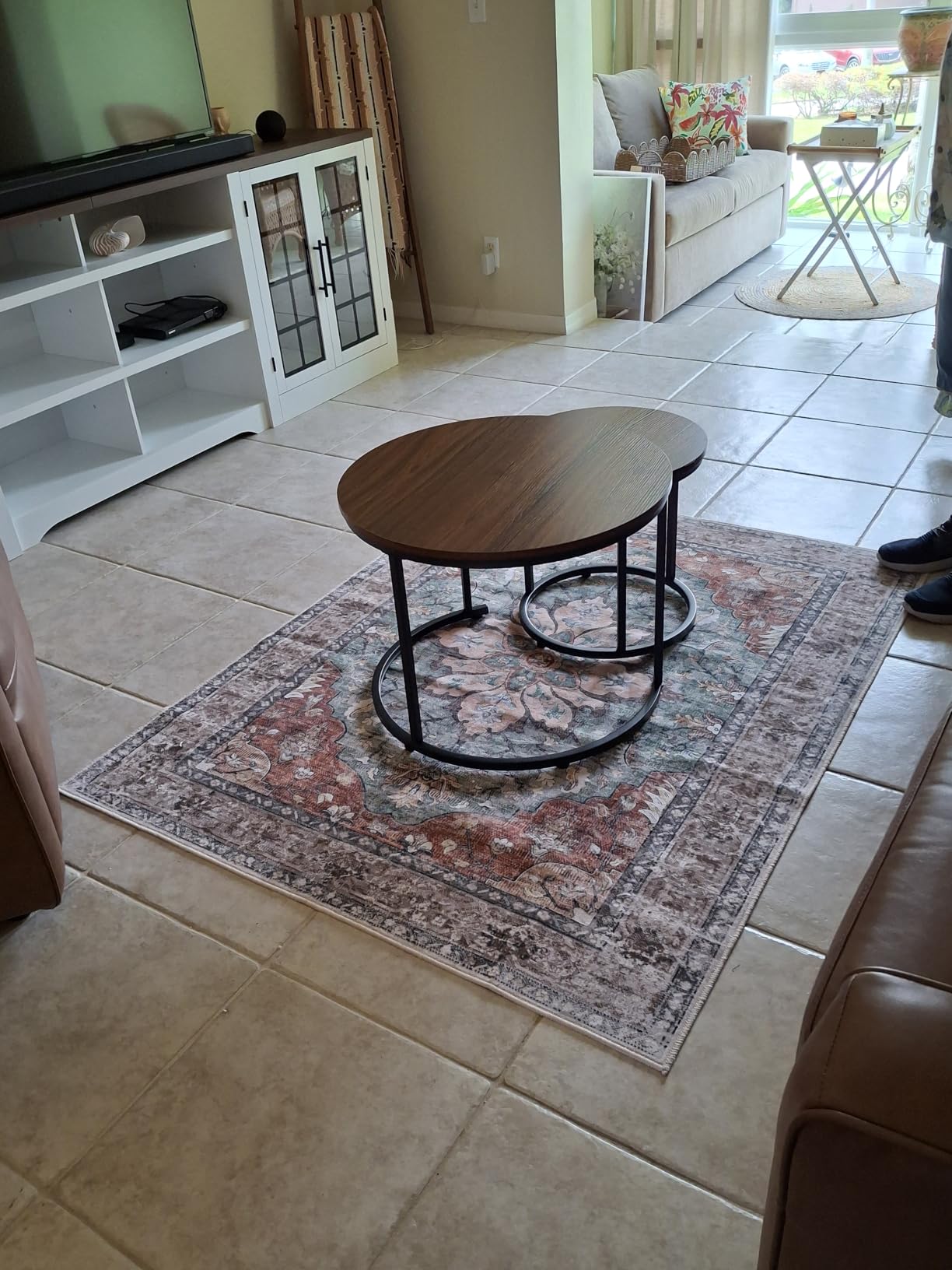 aboxoo Coffee Table Nesting Round Table Set of 2 Side Table with Sturdy Metal Frame for Living Room Bedroom Apartment Modern Industrial Simple Nightstand,Rustic Brown customer photo 2