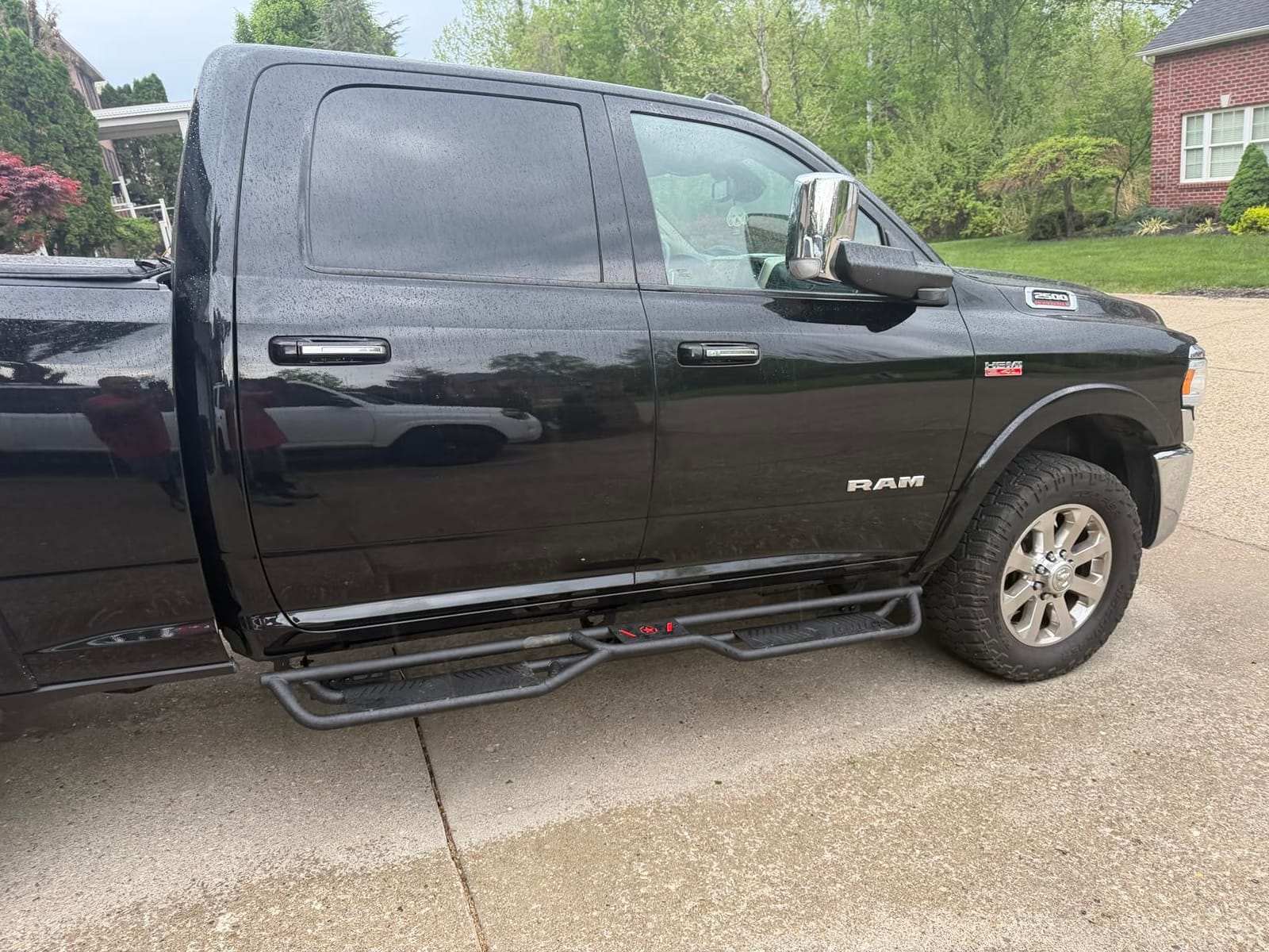 YZONA Running Boards for 2009-2026 Dodge Ram 1500 2500 3500 Side Steps customer photo 2